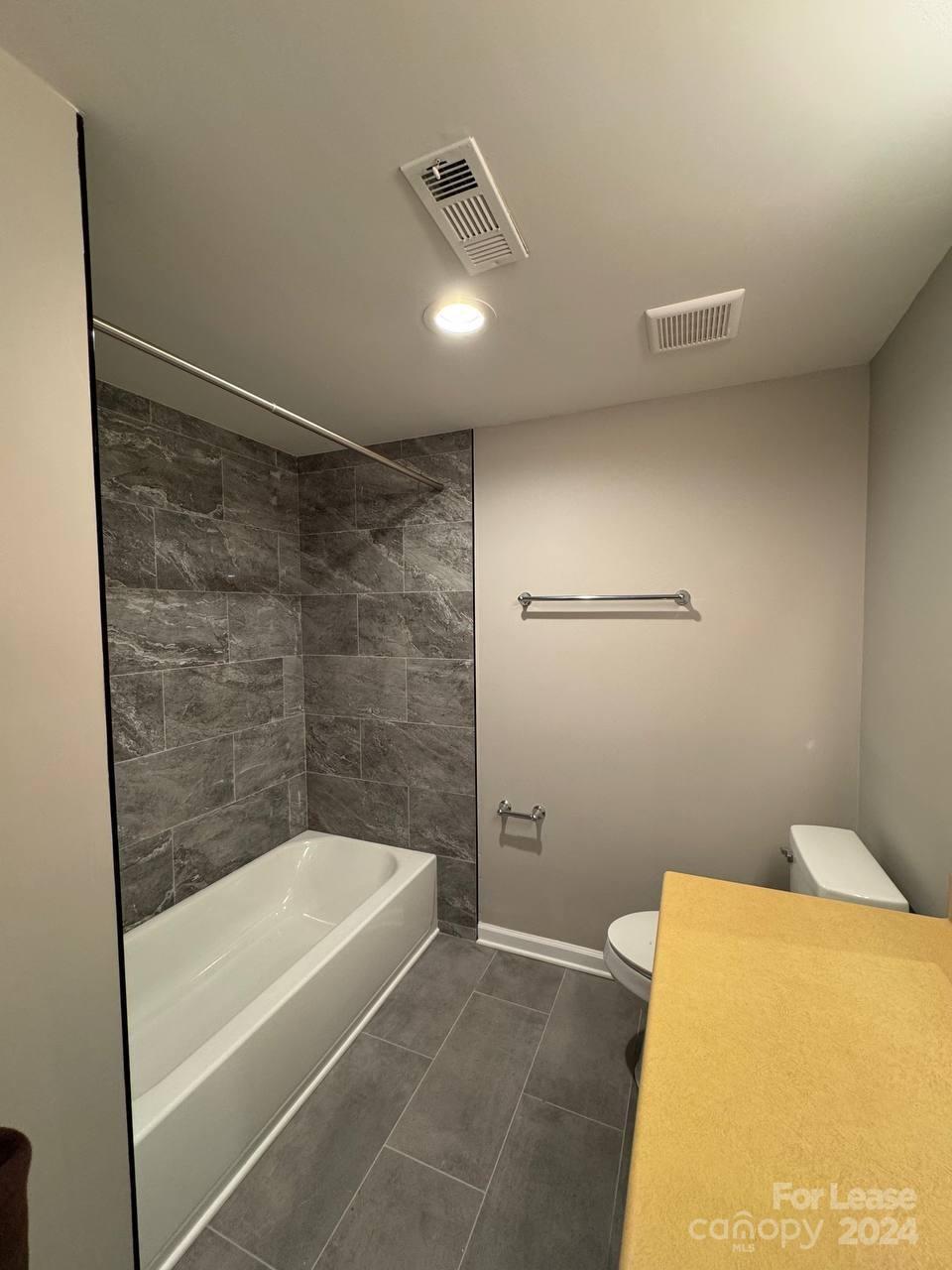 Riverview Villas - Residential Lease