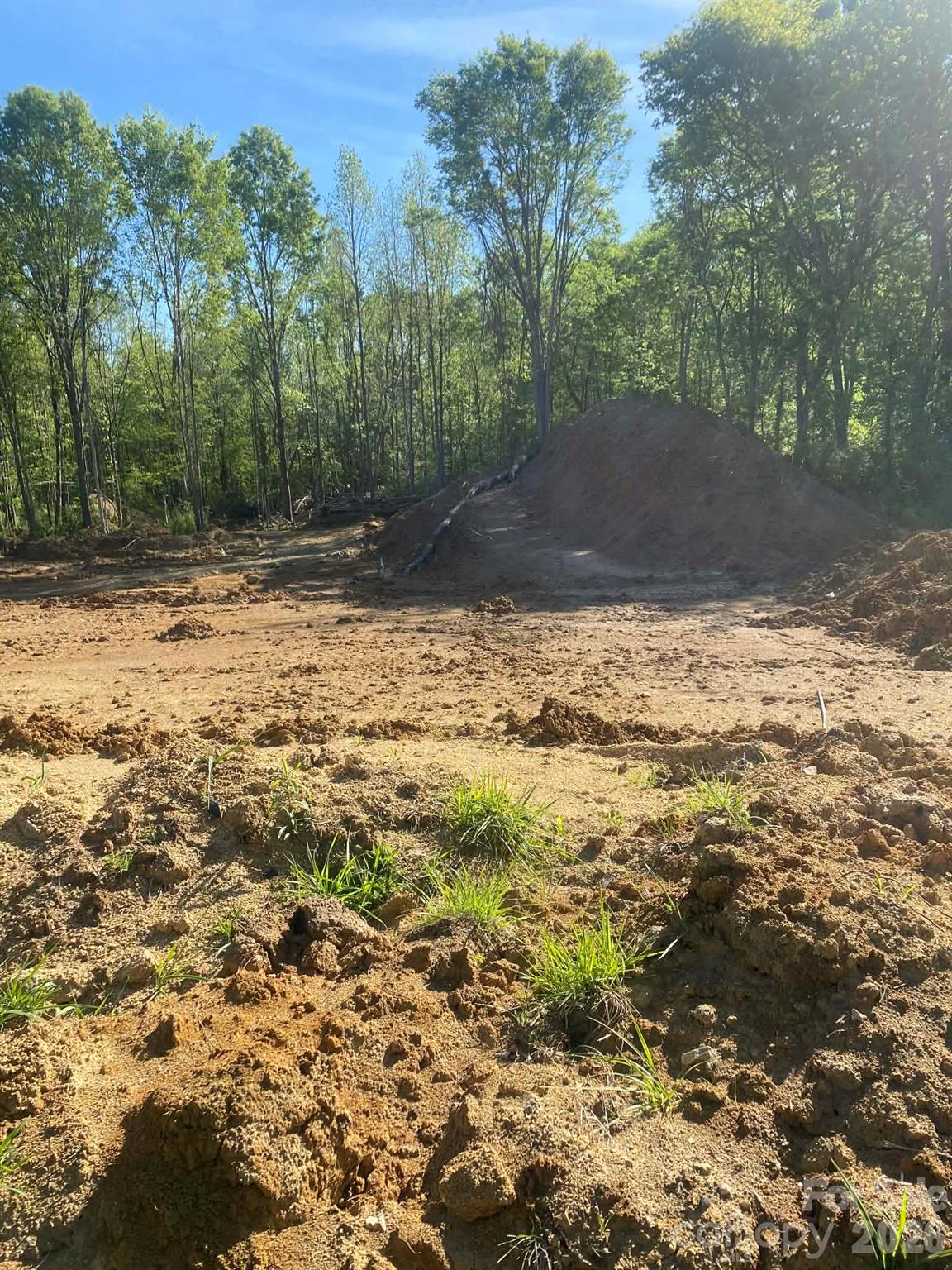 Buildable lot in the heart of Chester with county water and sewer available. The parcel is already cleared and ready for final prep and construction.