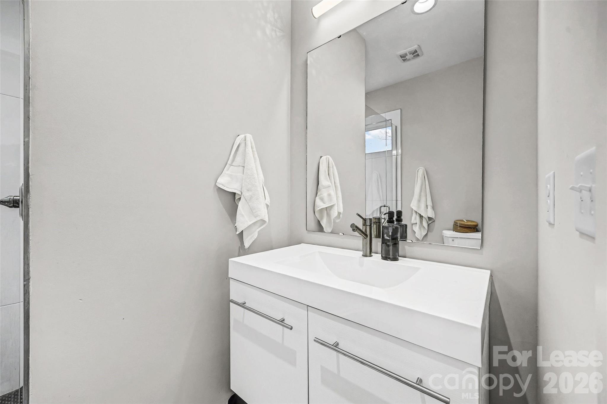 East End - Residential Lease