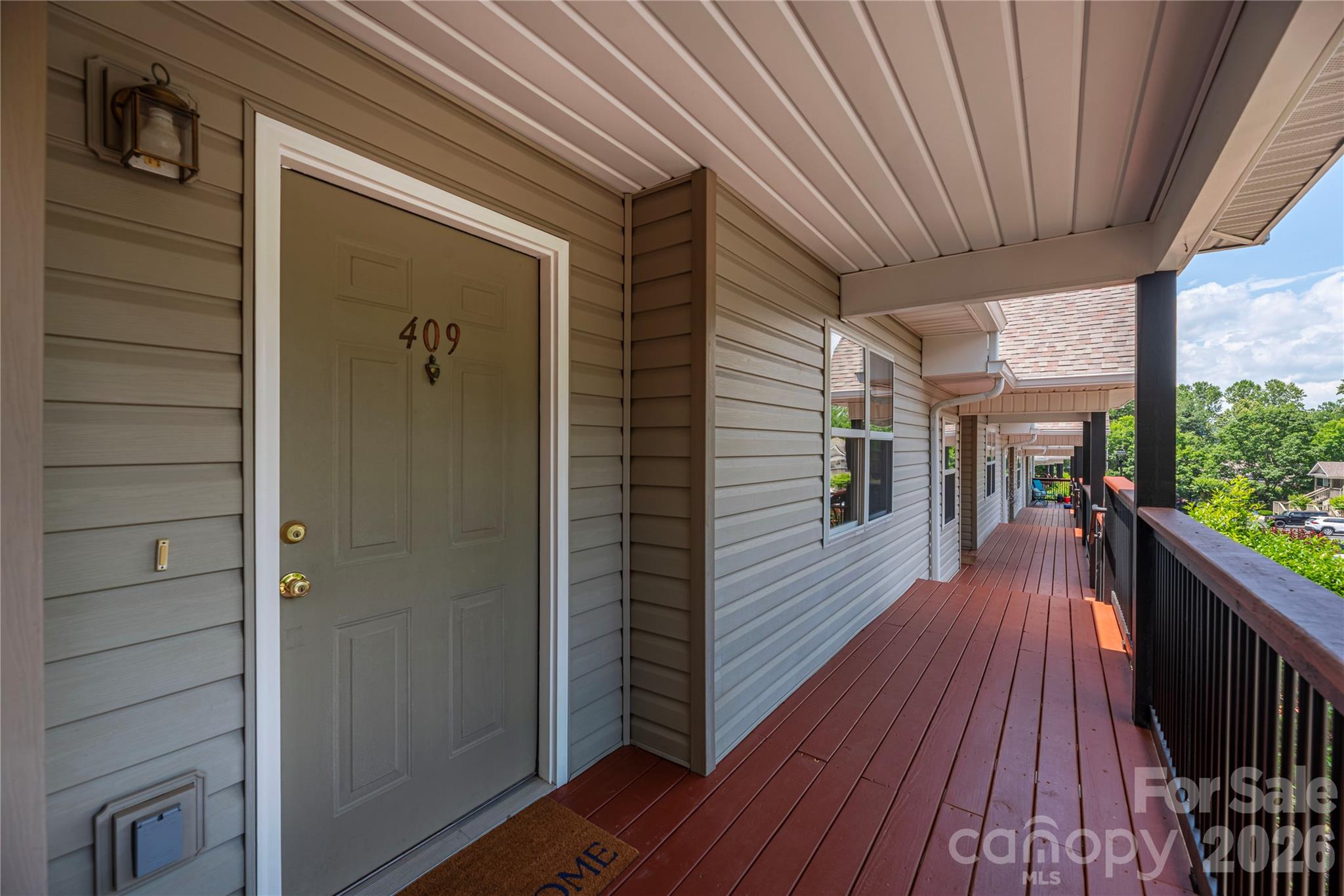 Carlyle Condominiums - Residential
