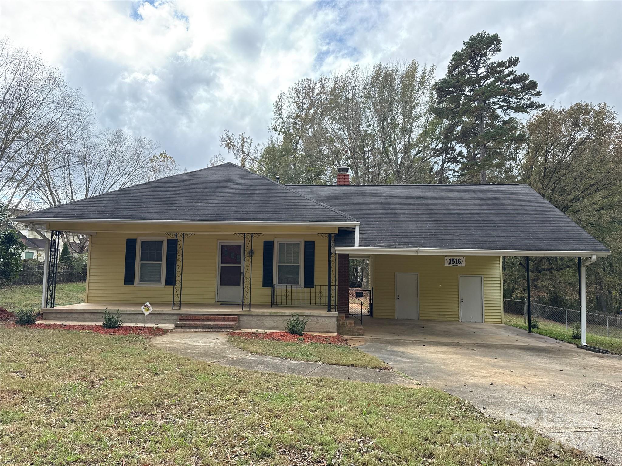 Nicely appointed ranch home in Matthews! Freshly painting, great storage, unfinished basement and huge yard for entertaining and relaxing. Situated just minutes to major highways for an easy commute and less than 2 miles to Downtown Matthews. Don't wait! Fireplace is for decoration only. Renter's Insurance is required.