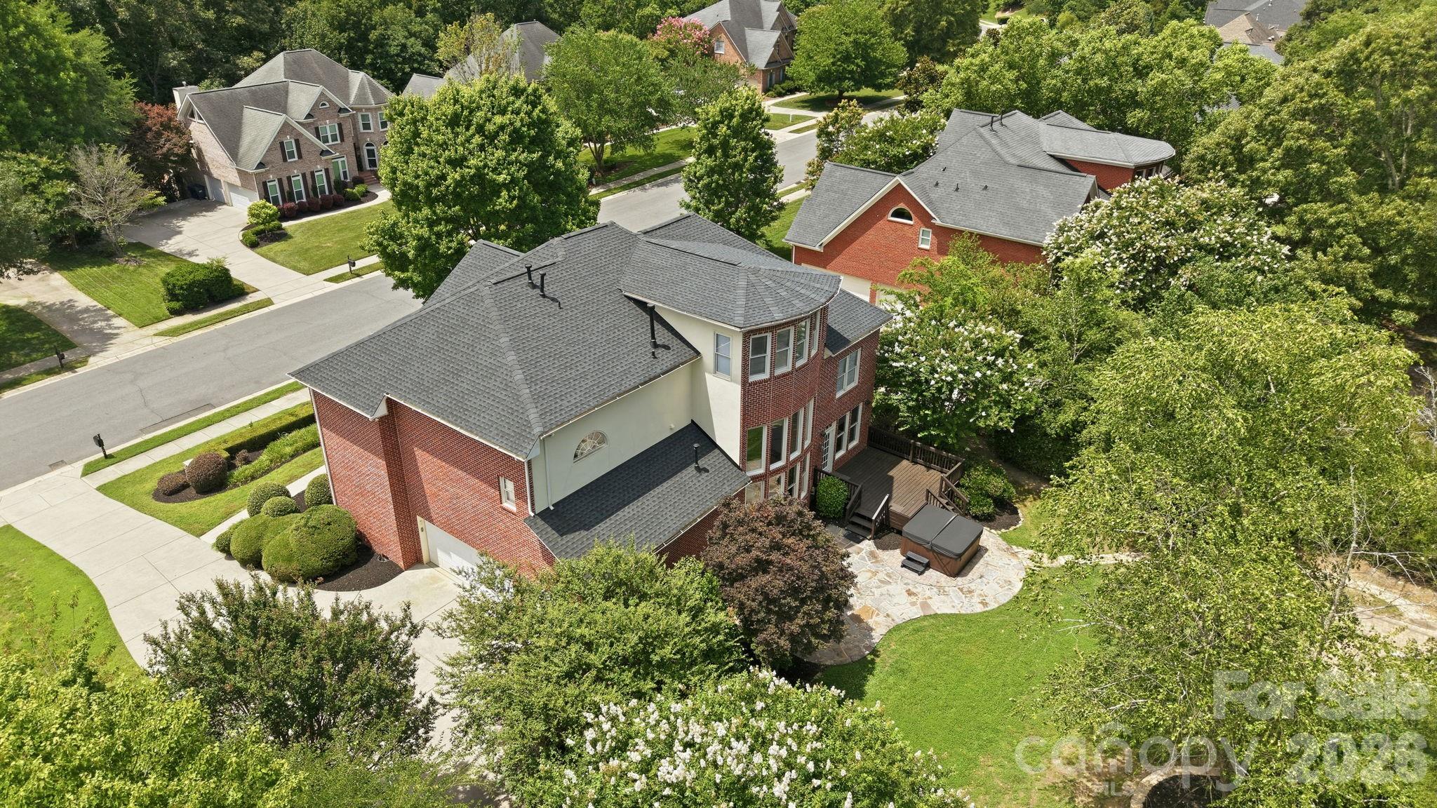 Weddington Chase - Residential