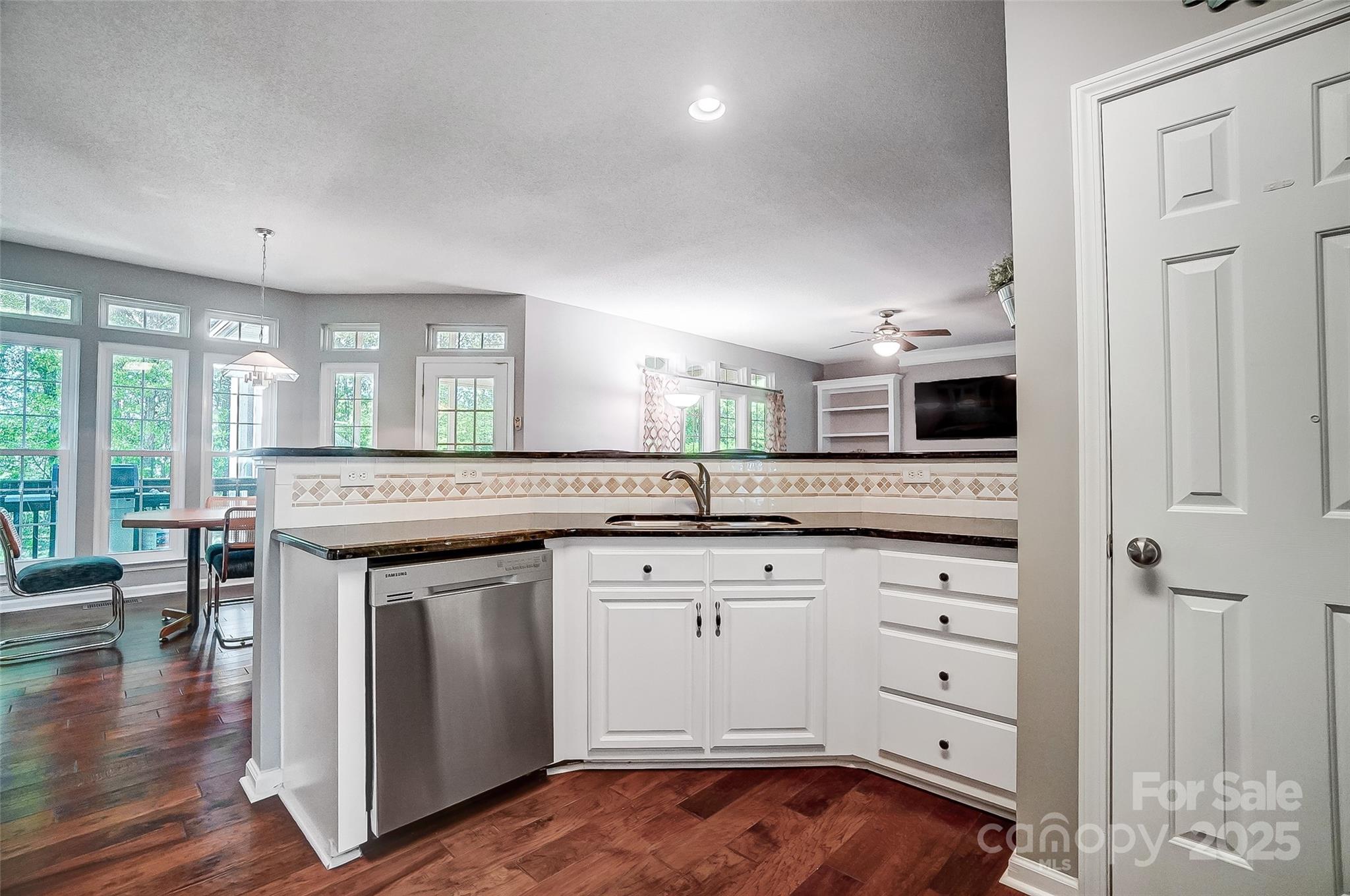 Whitegrove - Residential