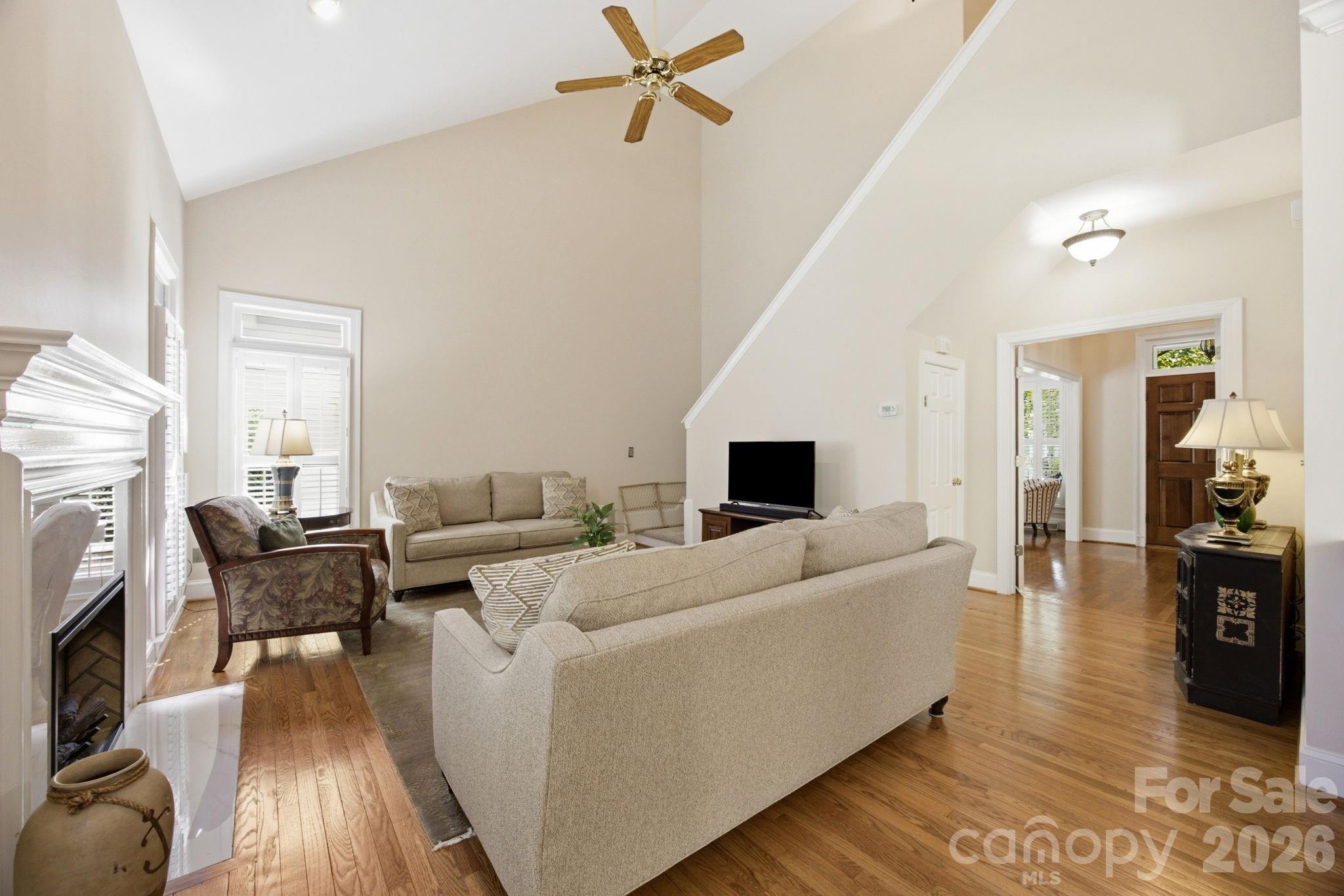 Beverly Crest - Residential