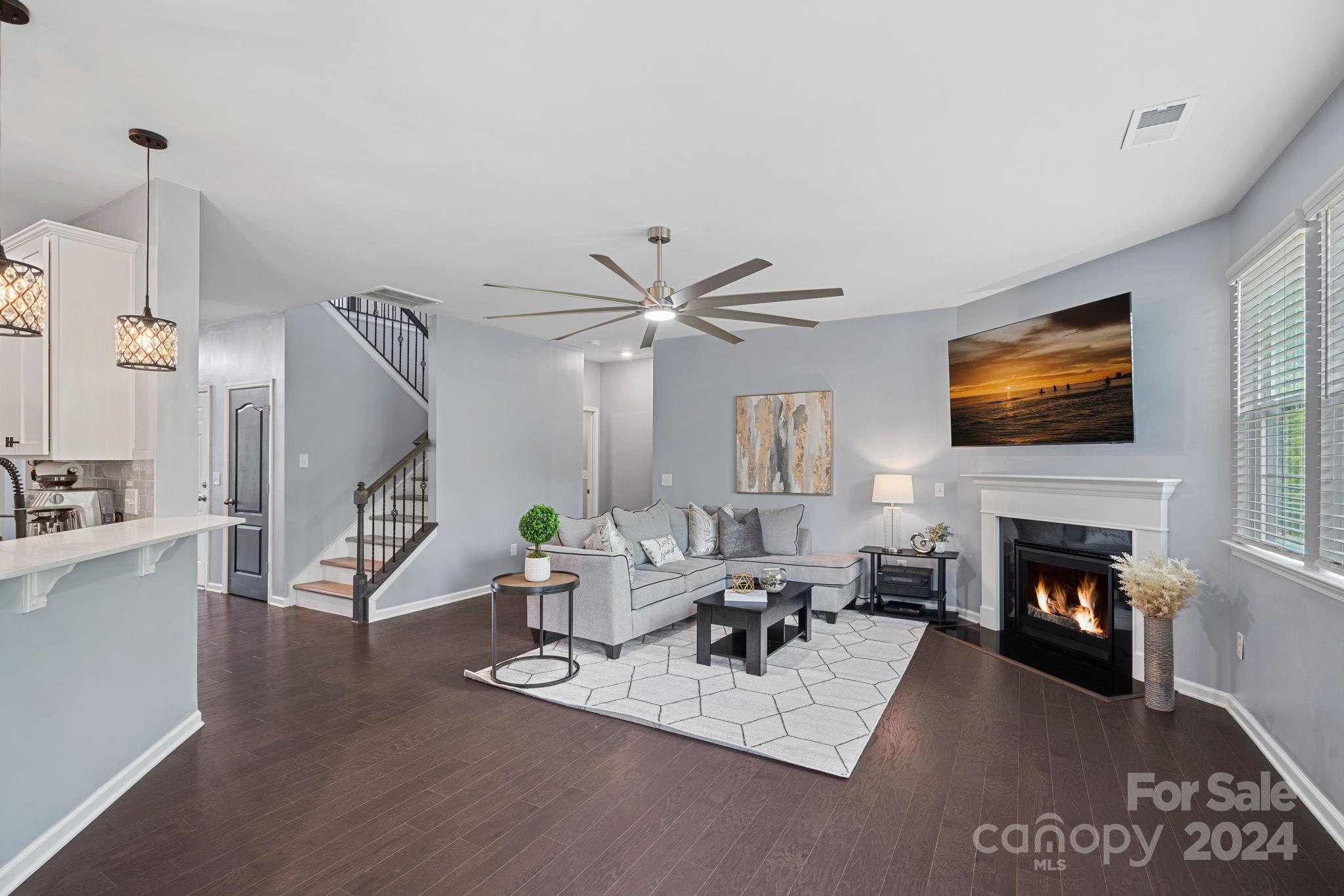 Oakland Pointe - Residential