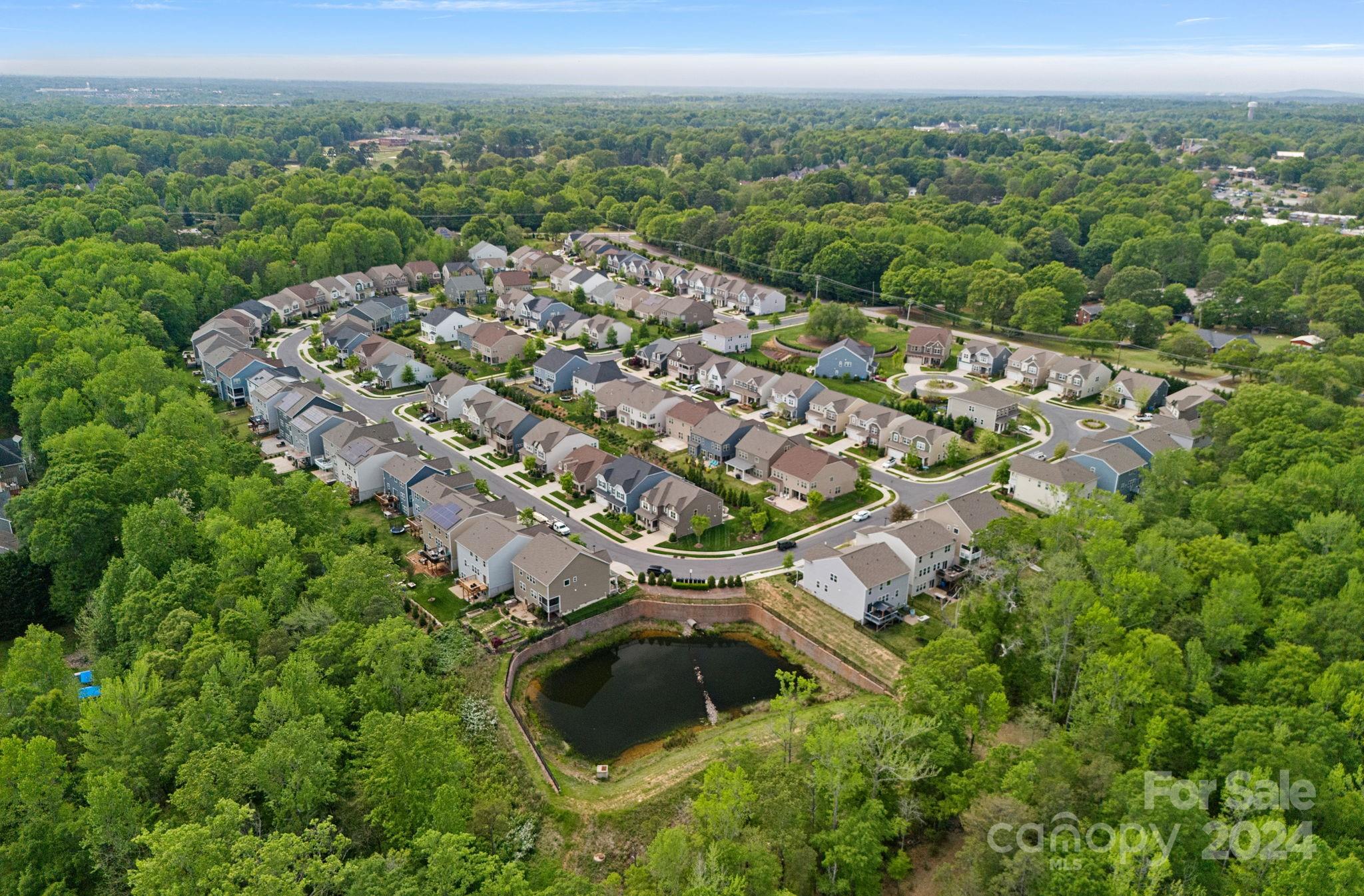 Oakland Pointe - Residential