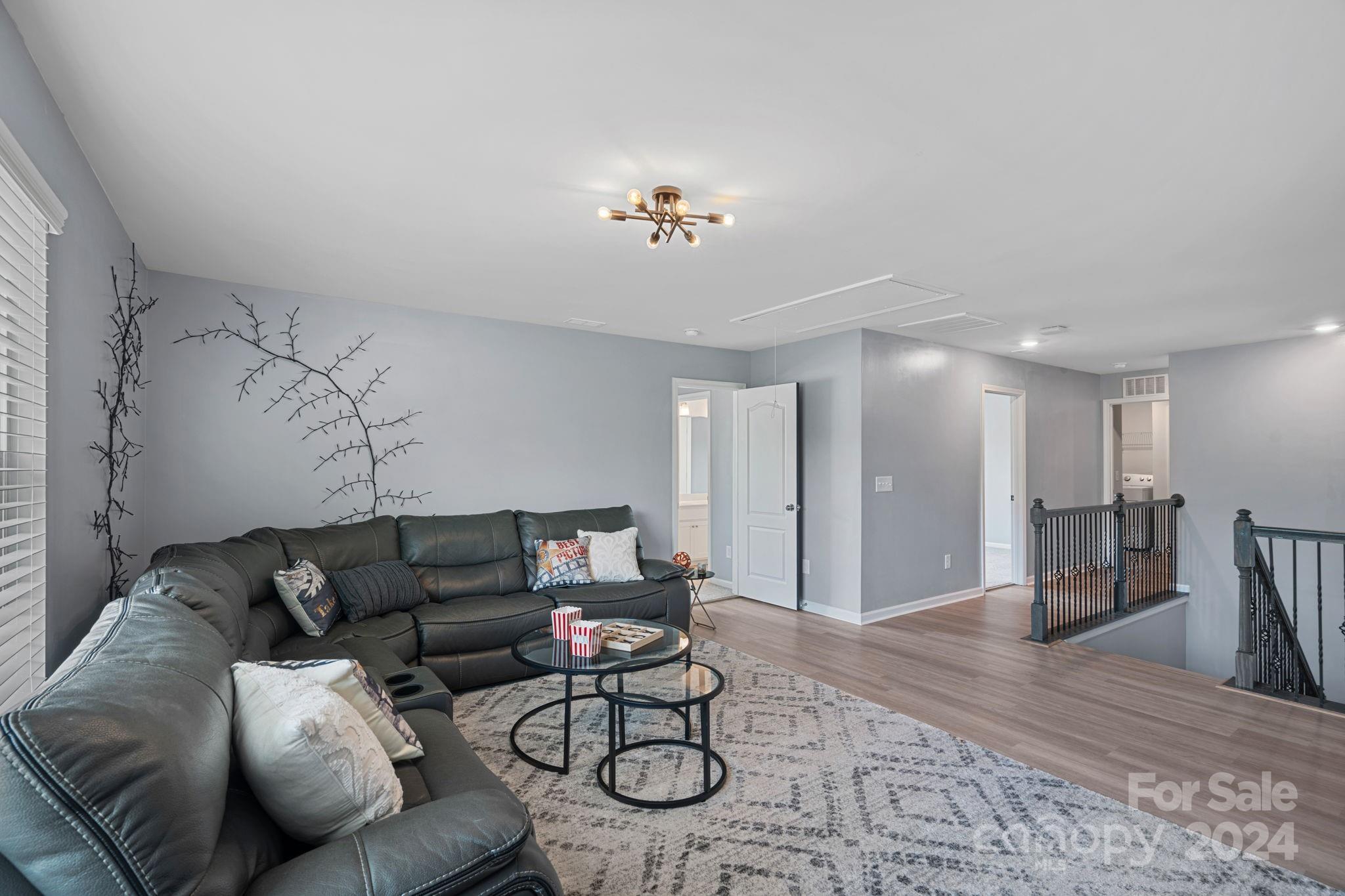 Oakland Pointe - Residential