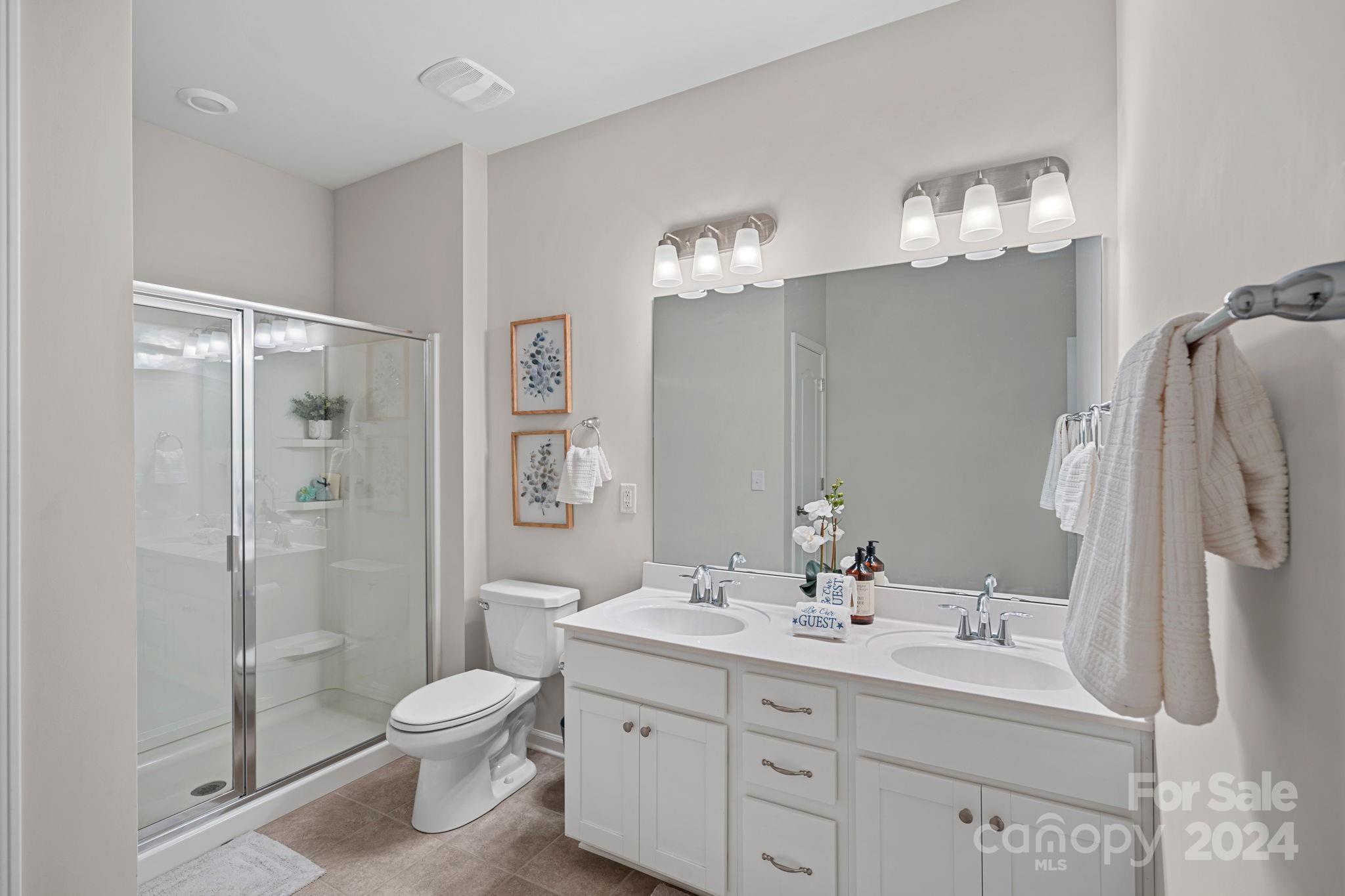 Oakland Pointe - Residential