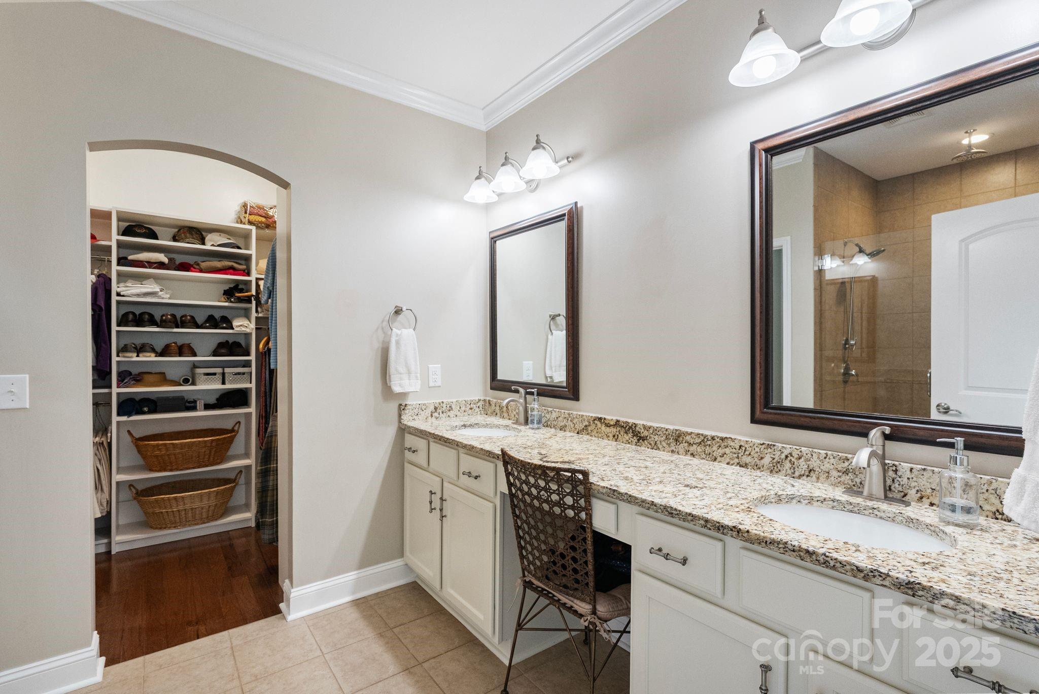 Lake Ridge - Residential
