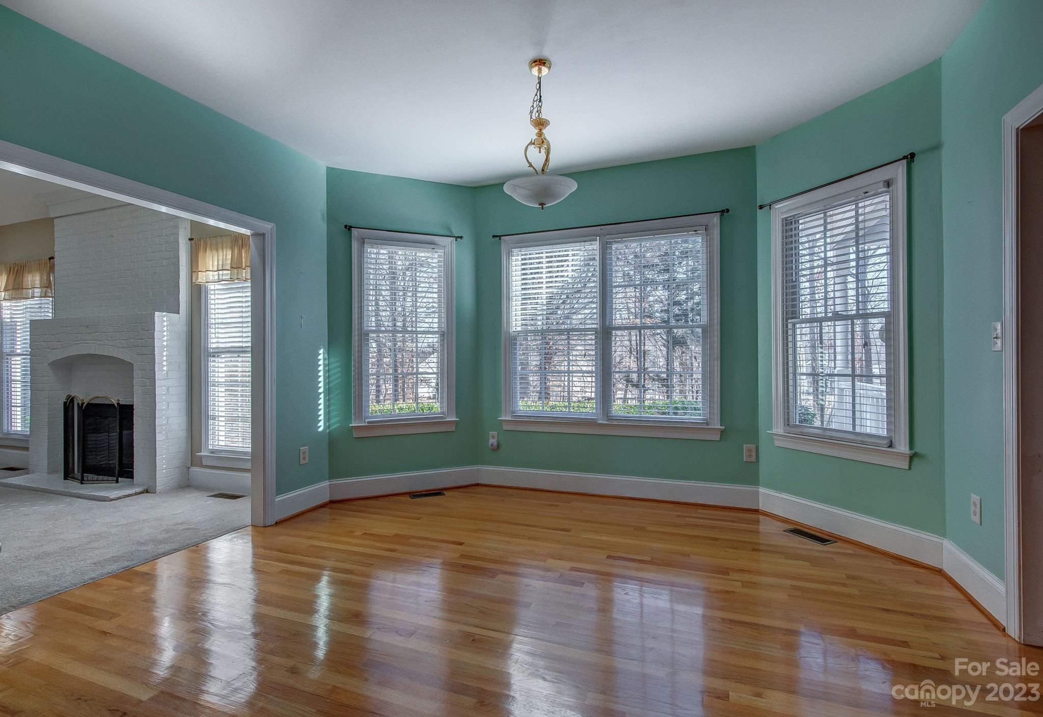 Hickory Ridge Estates - Residential