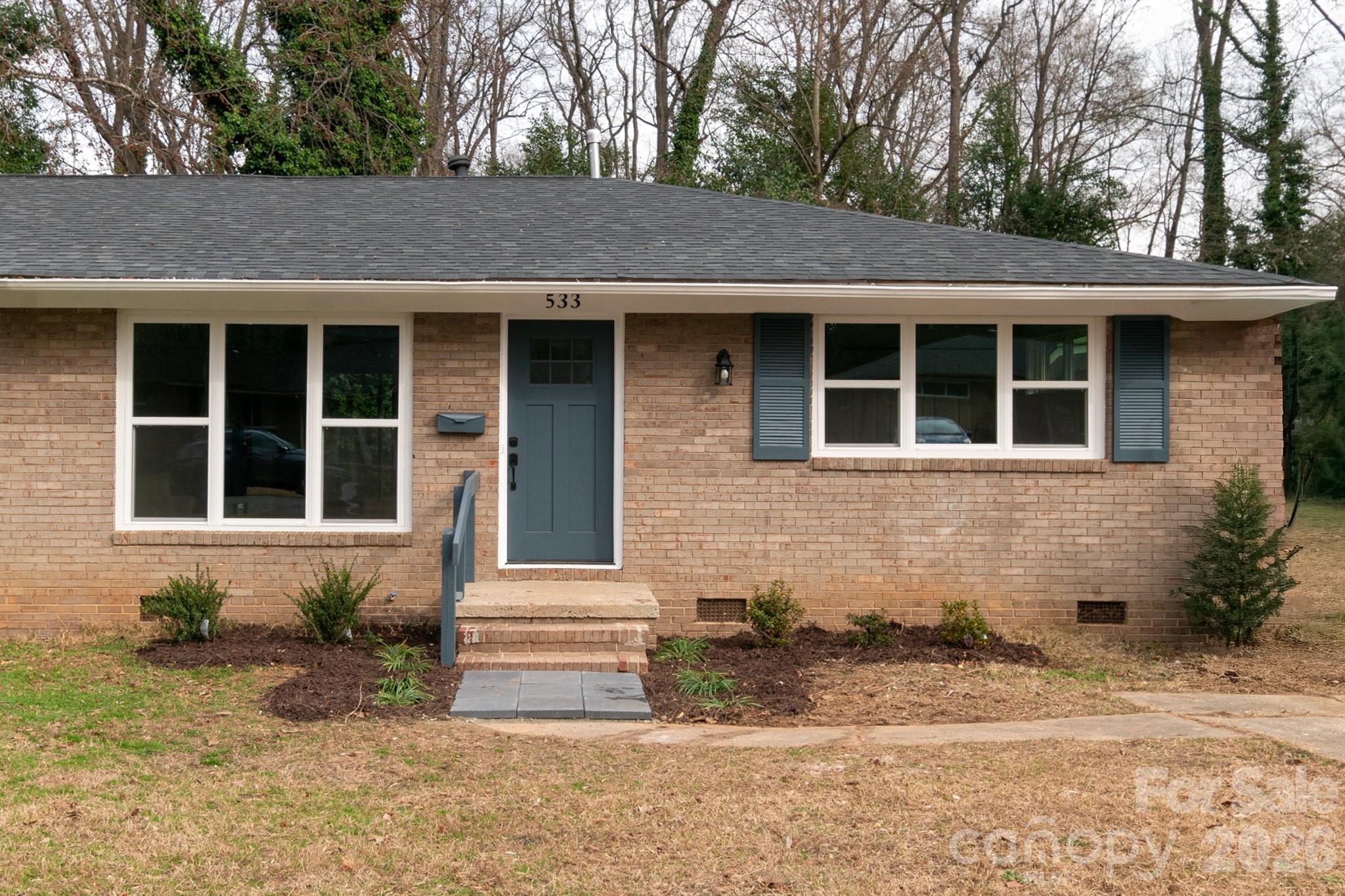 Seller offering $5,000 IN SELLER CONCESSIONS toward buyer closing costs, creating an exceptional opportunity for both homeowners and investors in the Park Plaza community.

This fully updated 2 bedroom, 1.5 bath duplex is move in ready and ideally located on a quiet street just minutes from Uptown Charlotte, Charlotte Douglas International Airport, NoDa, Plaza Midwood, hospitals, dining, and entertainment.

Inside, the home features 846 sqft with major updates already completed, including a new HVAC system, new water heater, new windows, new doors, updated kitchen, updated bathroom, and new flooring. A home warranty is also included, providing added peace of mind from day one.

The community allows minimum 30 day rentals, making this a strong option for owner occupants, traveling nurses, corporate housing, mid term rentals, or long term investment strategies. Centrally located properties with rental flexibility and updated systems are becoming increasingly difficult to find in Charlotte.

Qualified buyers may also be eligible for down payment assistance programs offering up to 5% of the purchase price, subject to lender approval.

Homes offering this combination of seller concessions, location, updates, rental flexibility, and affordability are limited. Whether you are searching for your first home or your next investment opportunity, this is one you do not want to miss.