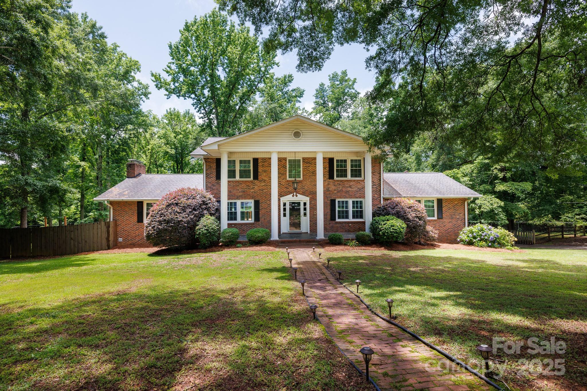 Camelot Woods - Residential