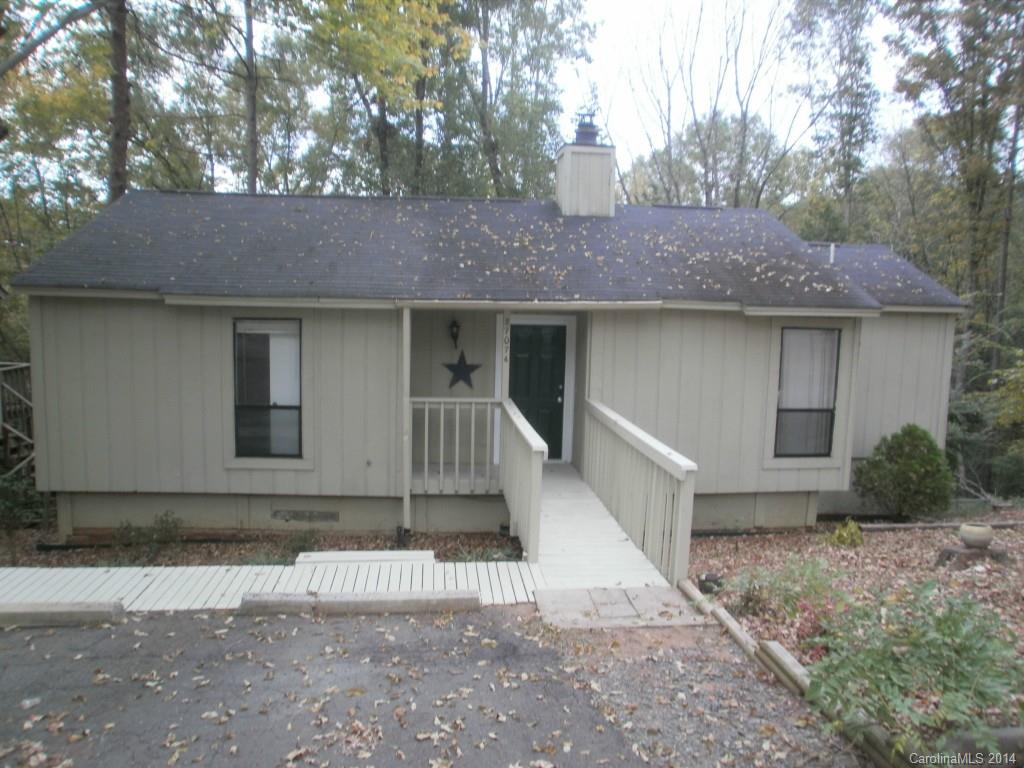 3 Br 2 Bath home on wooded lot for rent in Tega Cay. Close to ball fields, lake and Marina!All information provided as a service only and not guaranteed. Buyer's agent to verify ALL information. If it's important to your client, you must verify!! Check school assignments for new assignments or enrollment freezes.