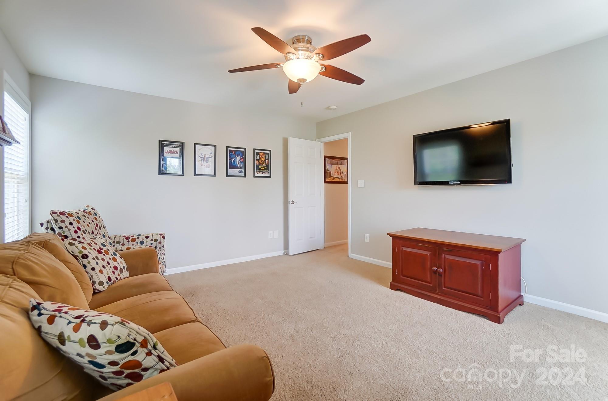 Tega Cay - Residential