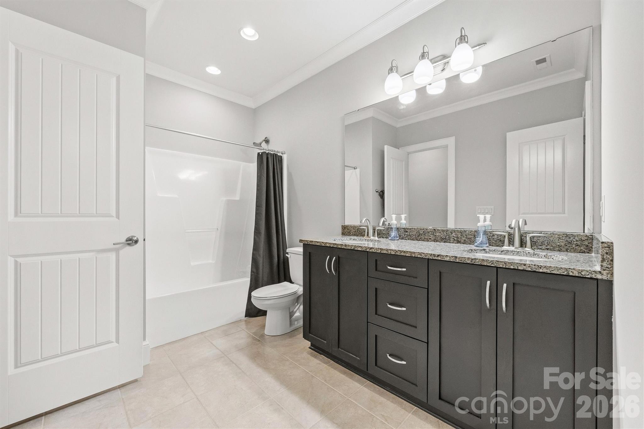 Tioga Pointe - Residential