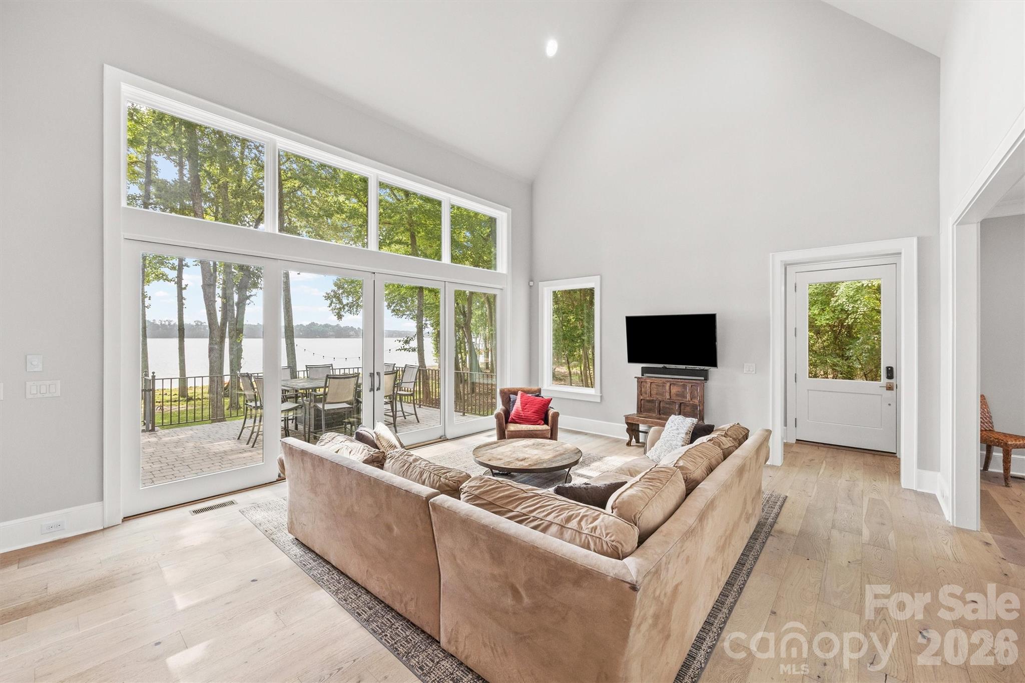 Tioga Pointe - Residential