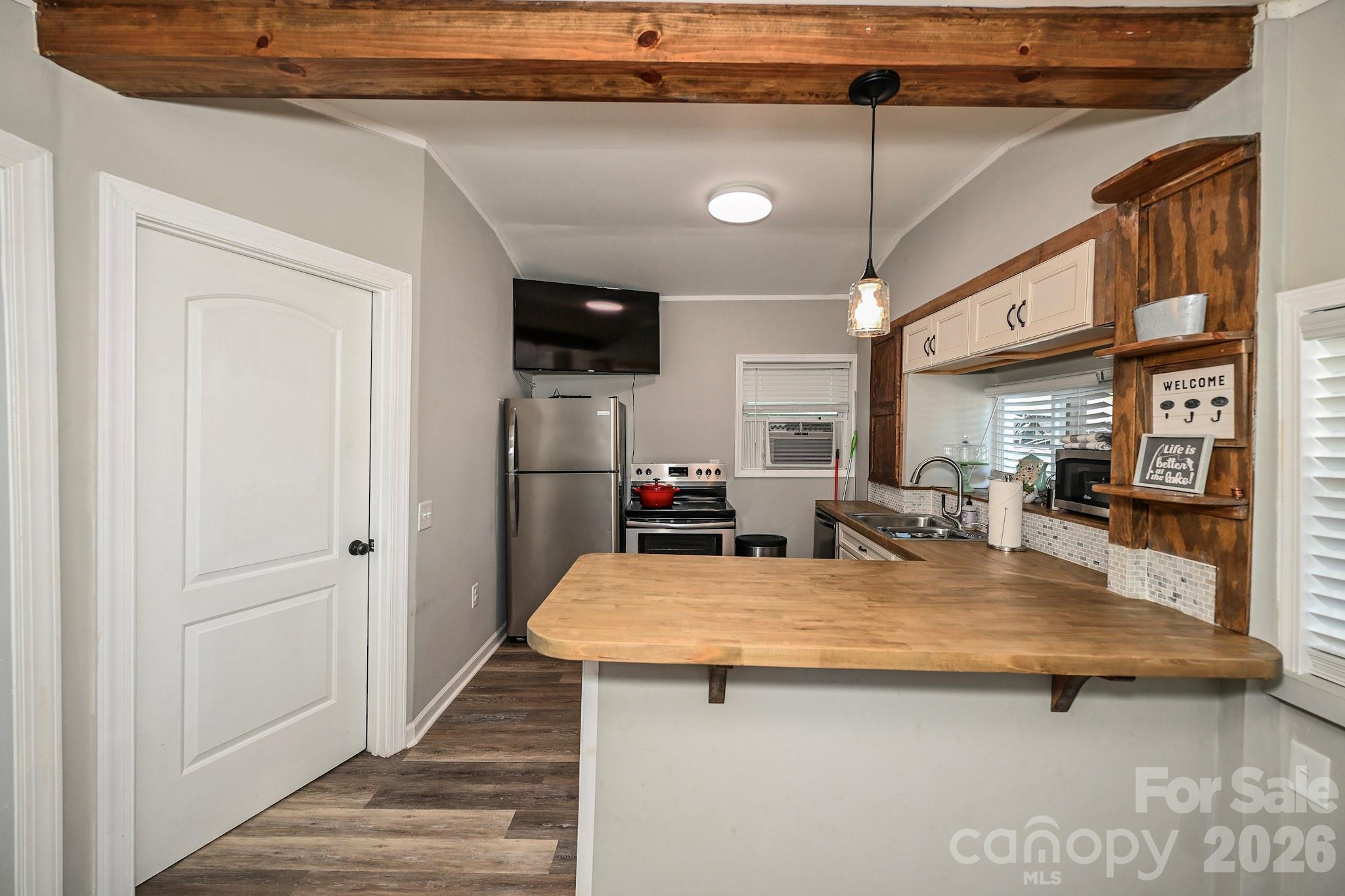 Twin Harbor - Residential