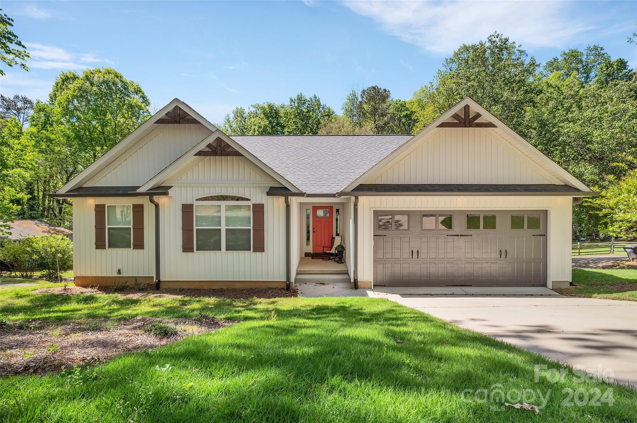 Tega Cay - Residential