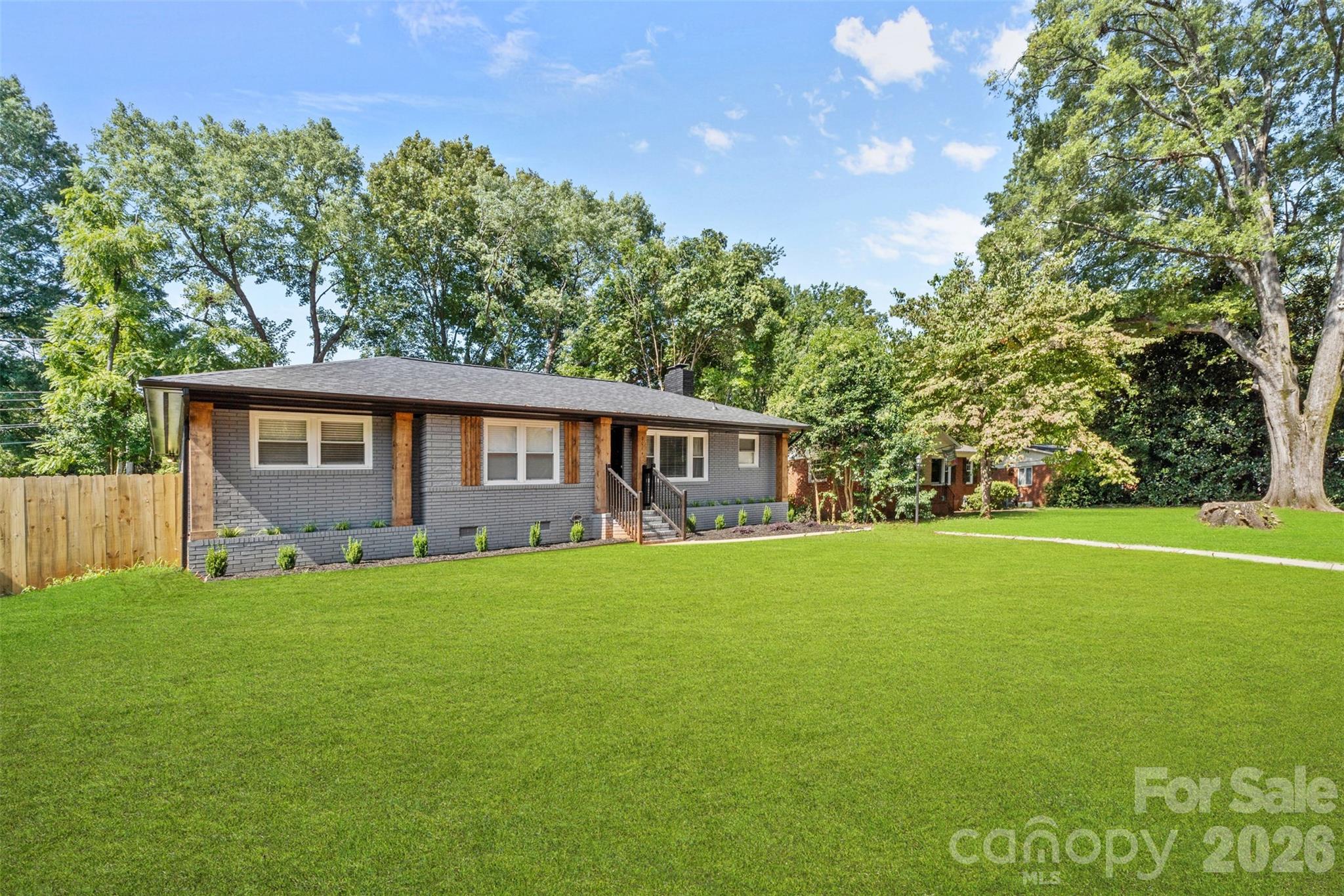 Country Club Heights - Residential