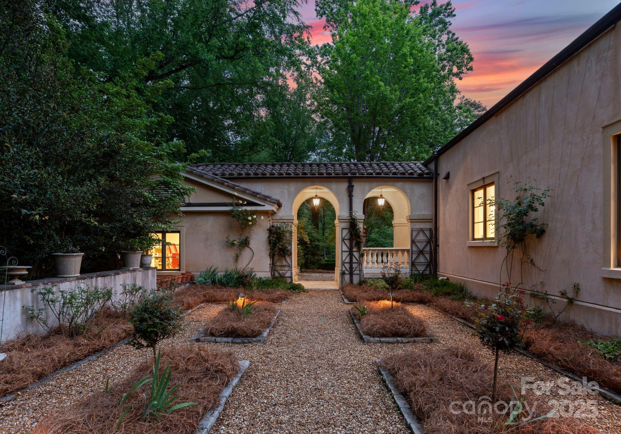 Pellyn Wood - Residential