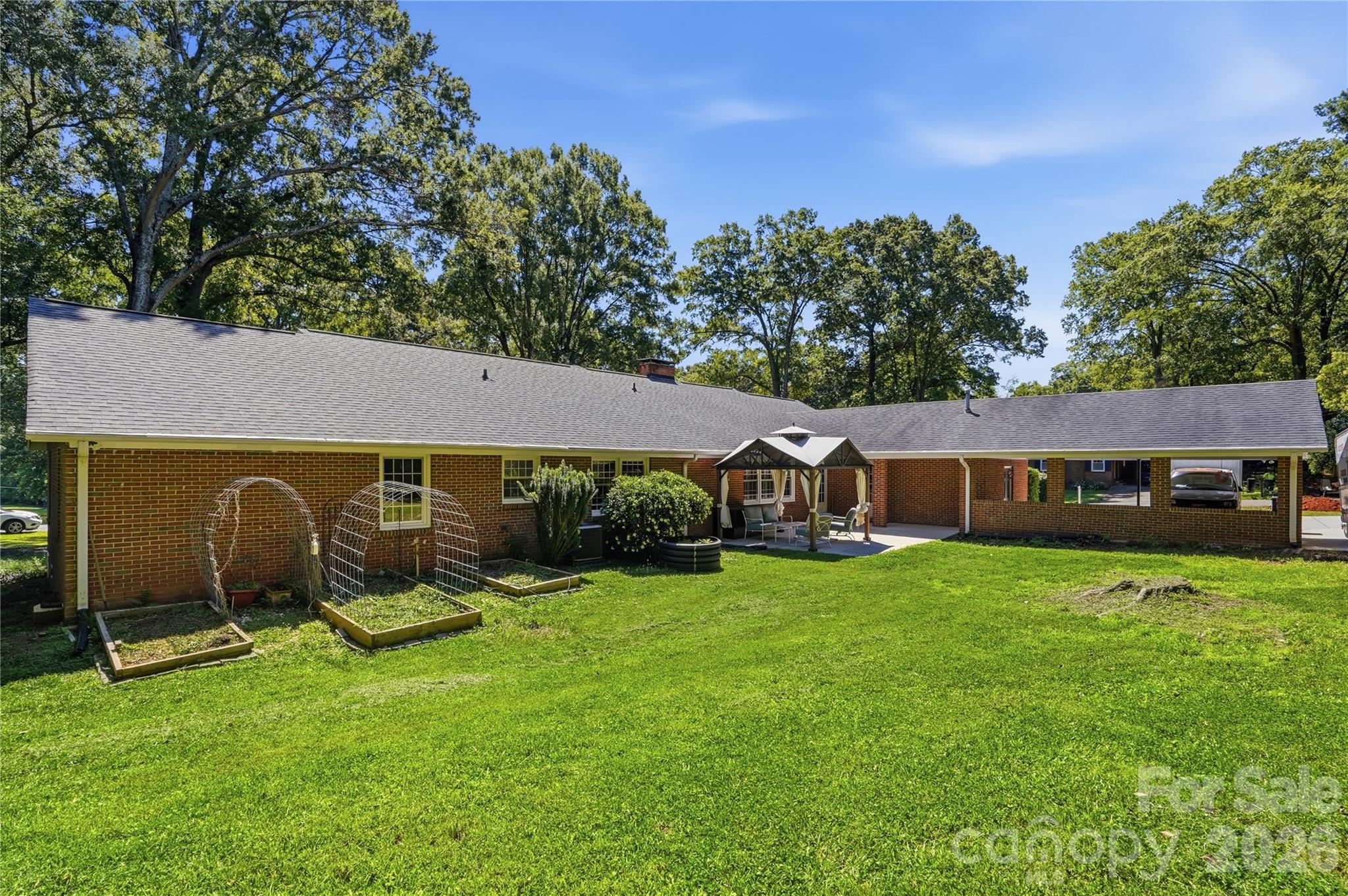 Poplar Forest - Residential