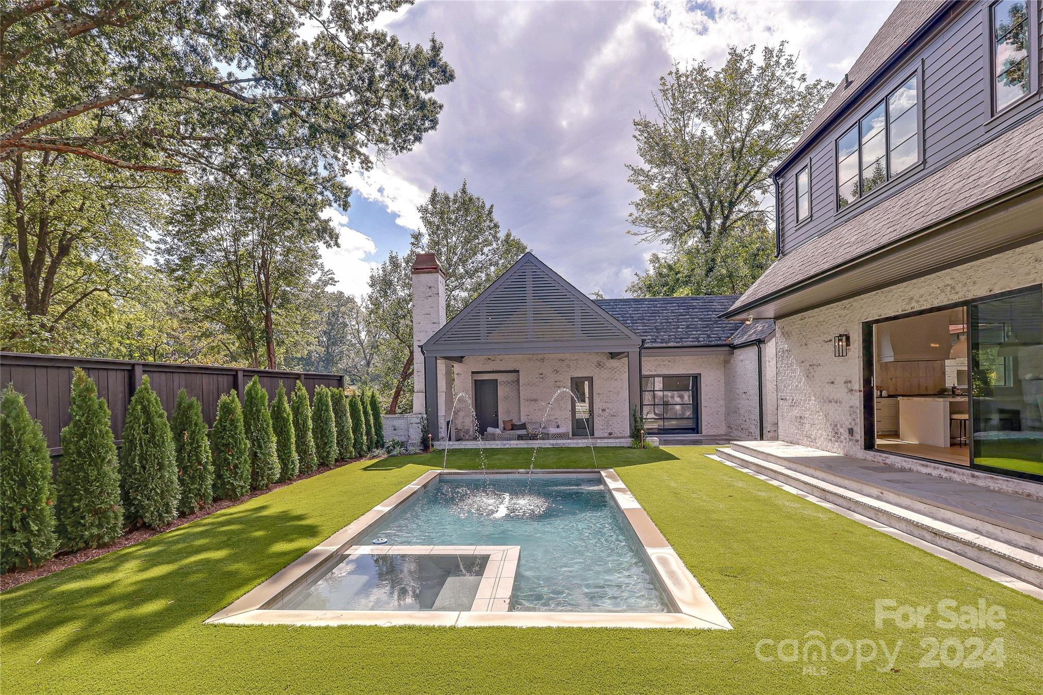 Myers Park - Residential