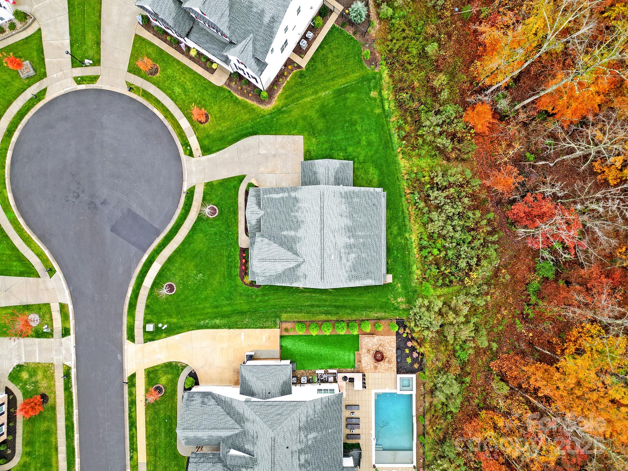 The Manors at Lake Ridge - Residential