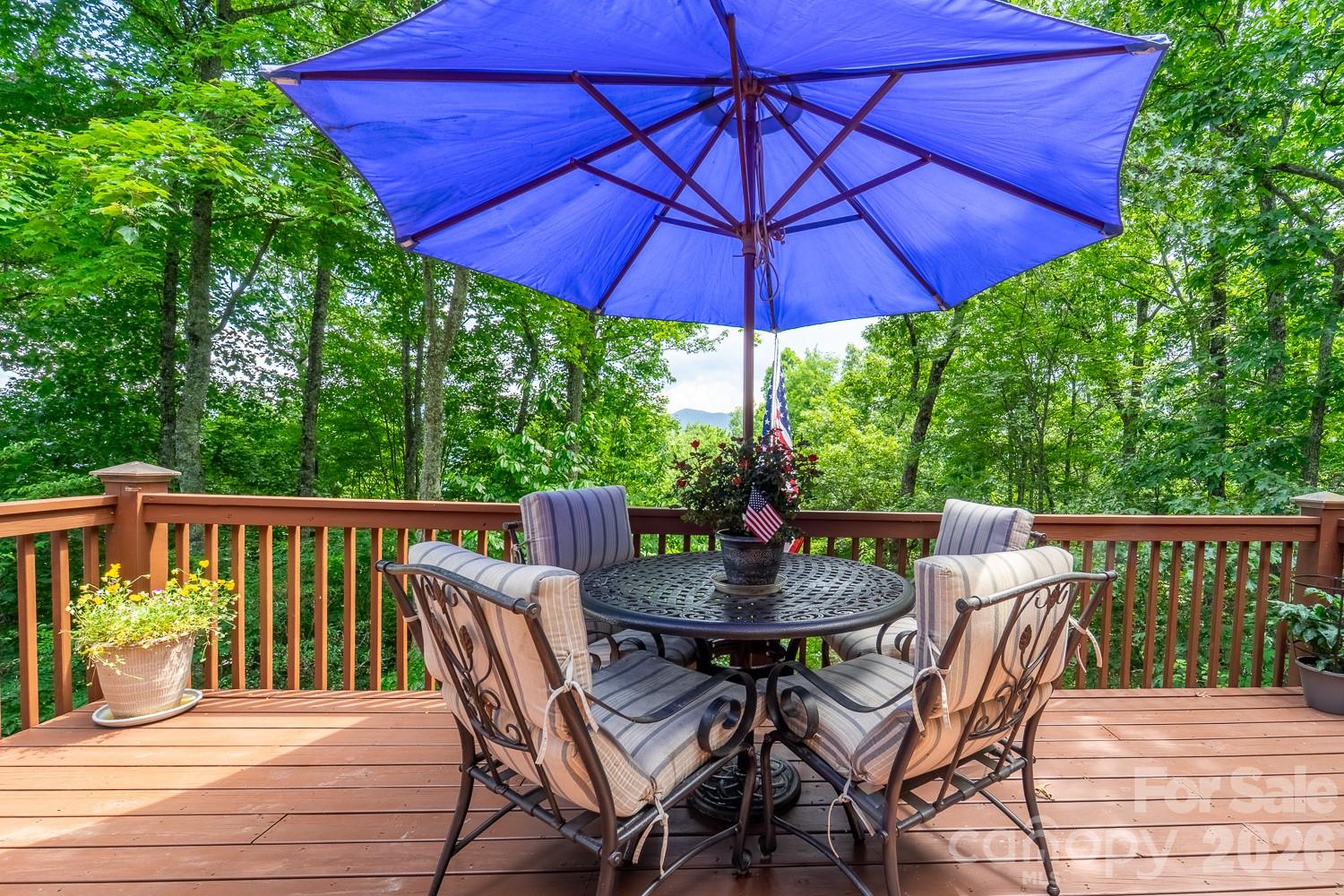 Laurel Ridge Country Club - Residential