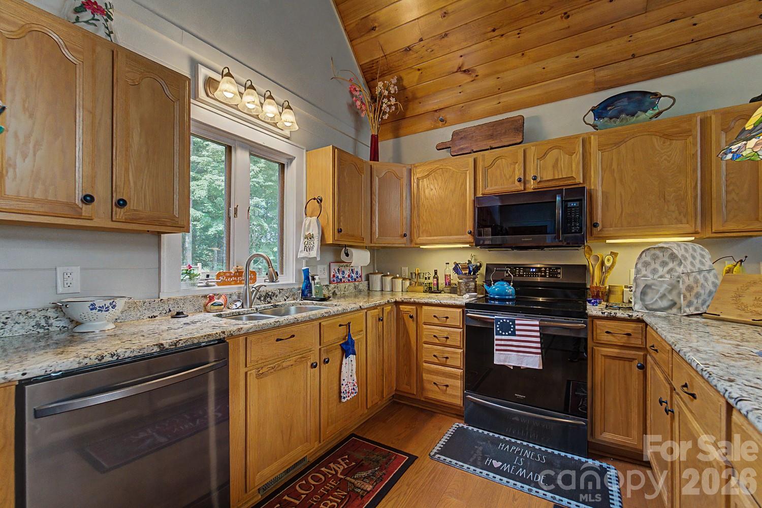 Laurel Ridge Country Club - Residential