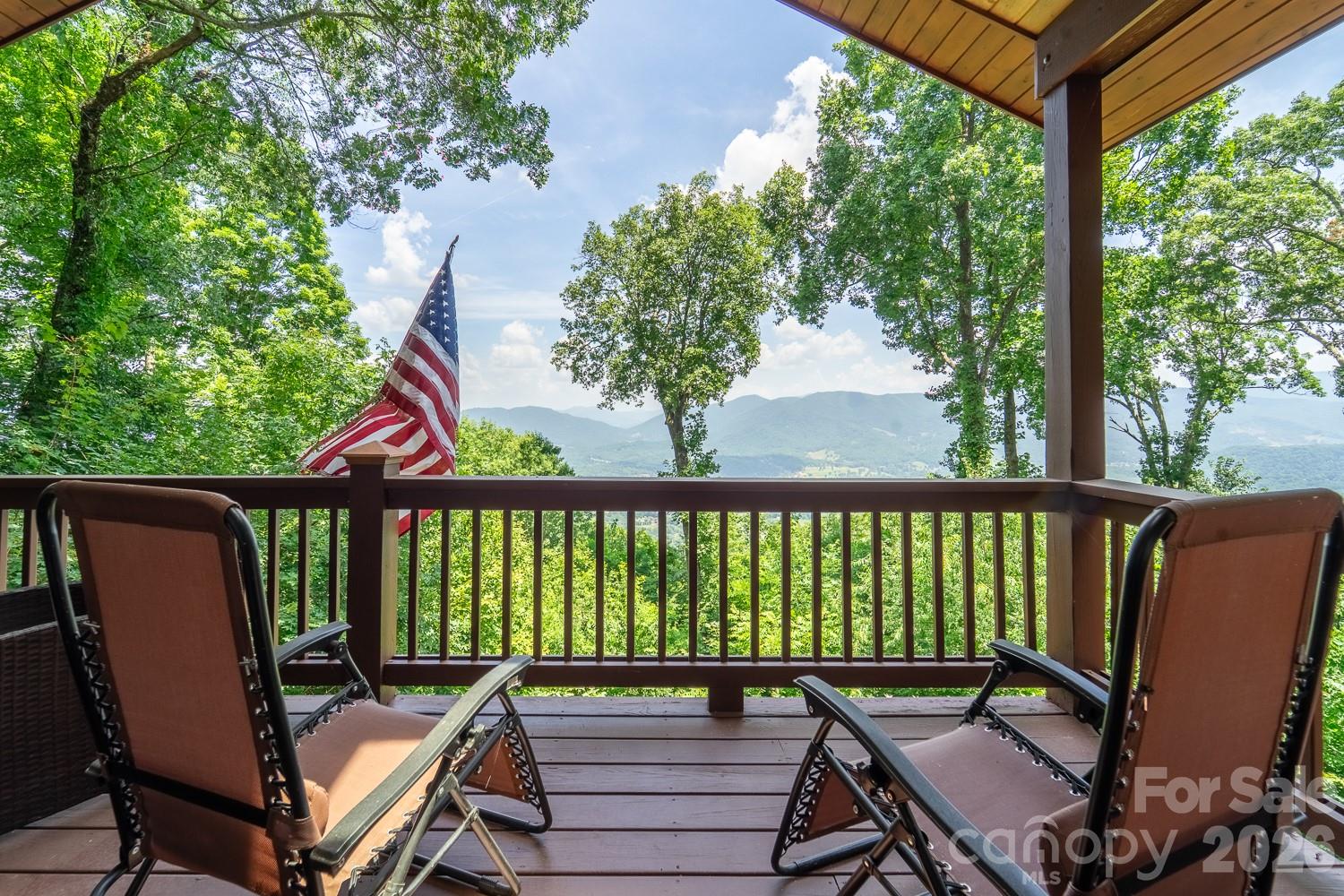 Laurel Ridge Country Club - Residential