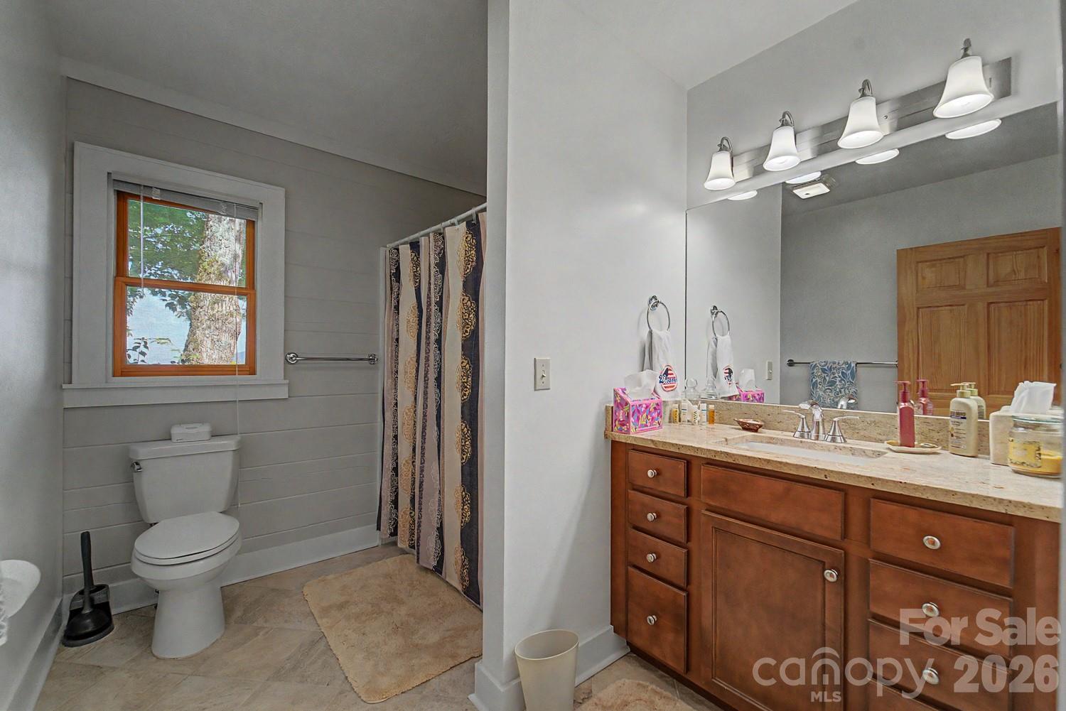 Laurel Ridge Country Club - Residential