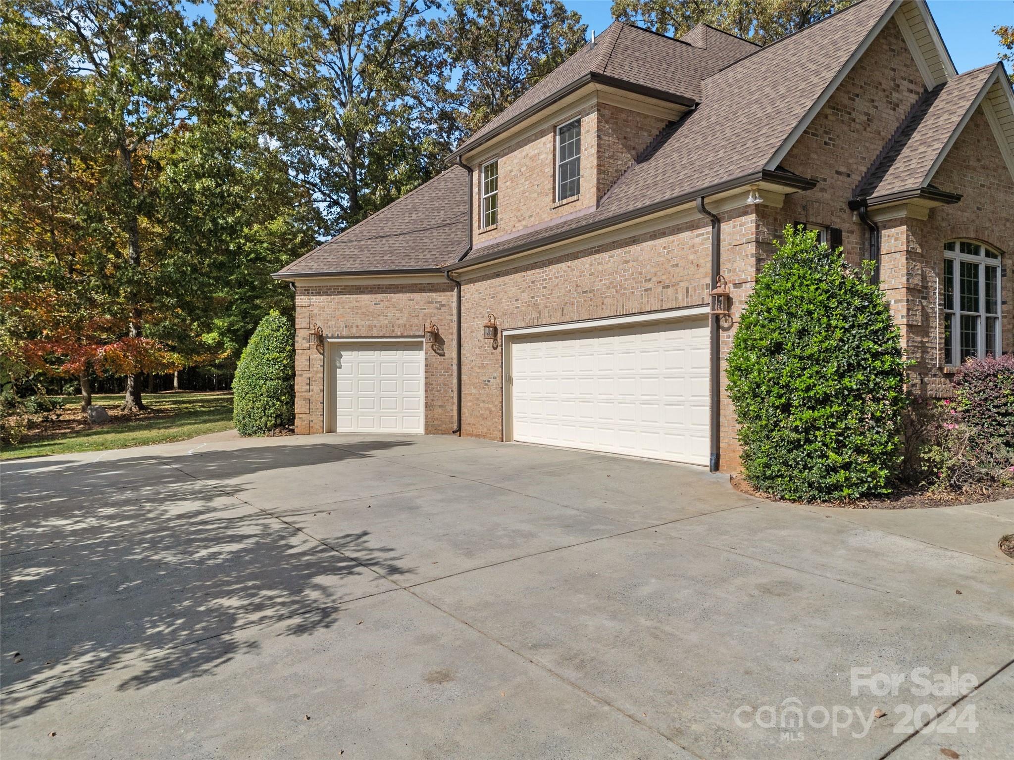 Sunset Ridge - Residential