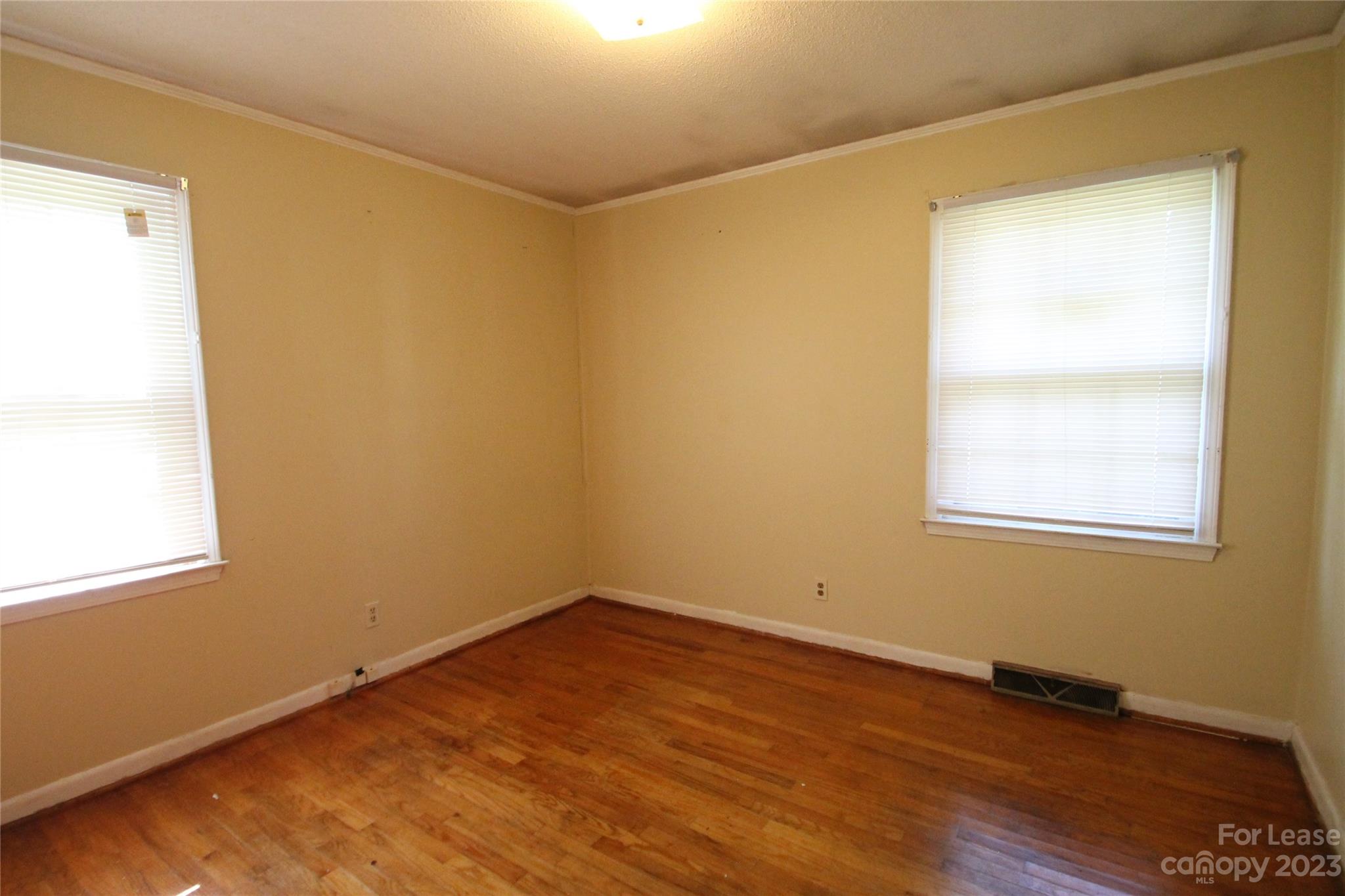 Sunset Park - Residential Lease