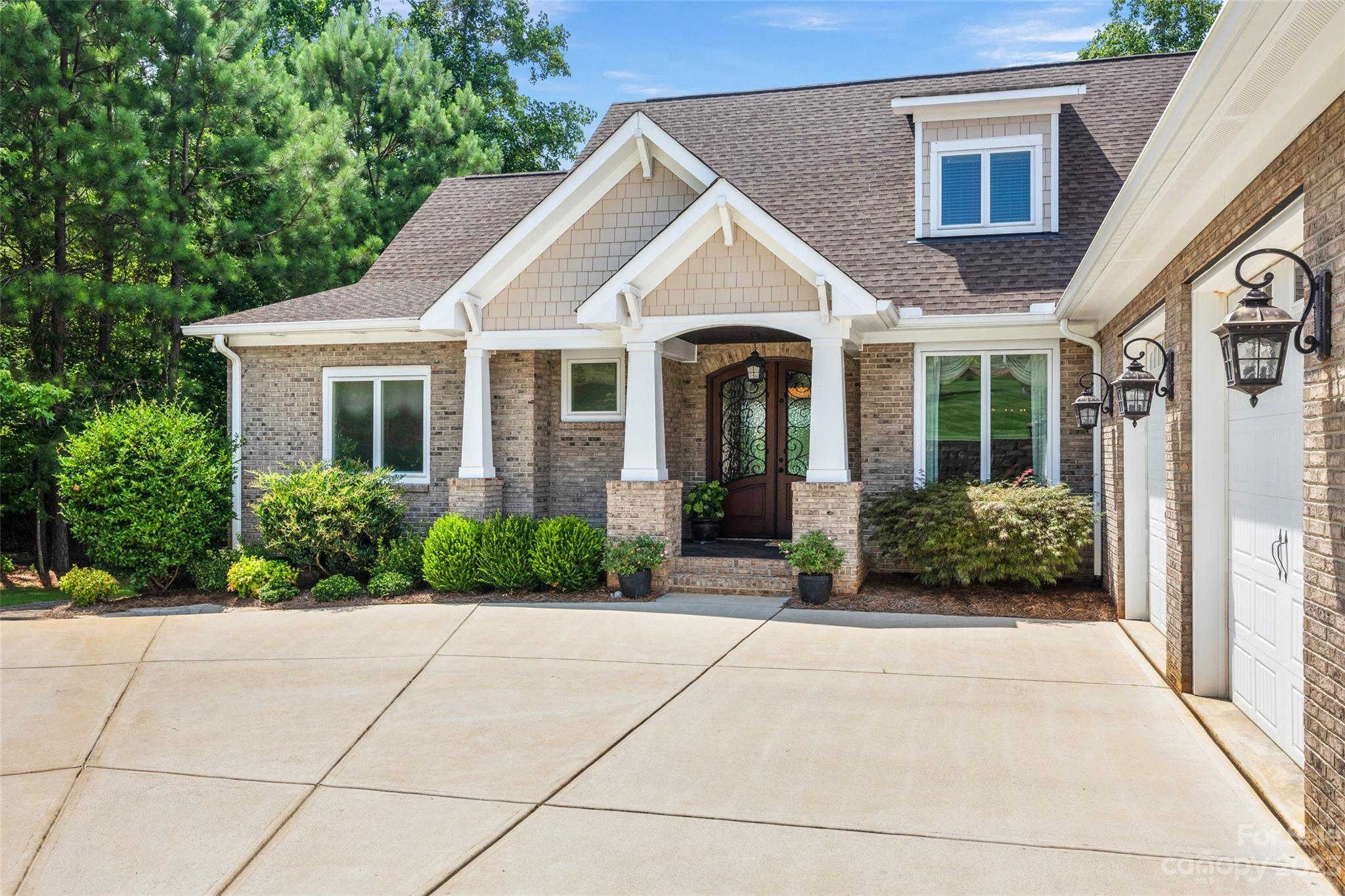 Edgewater - Residential