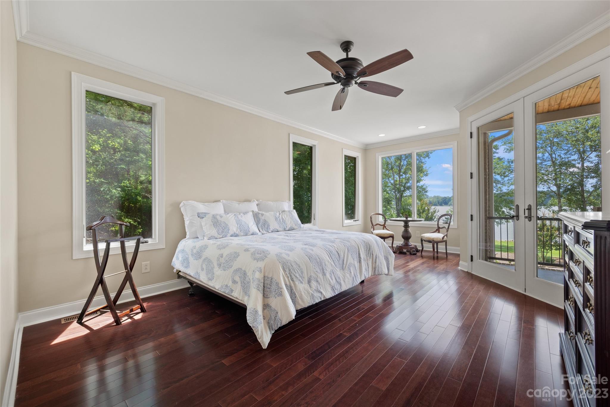Edgewater - Residential