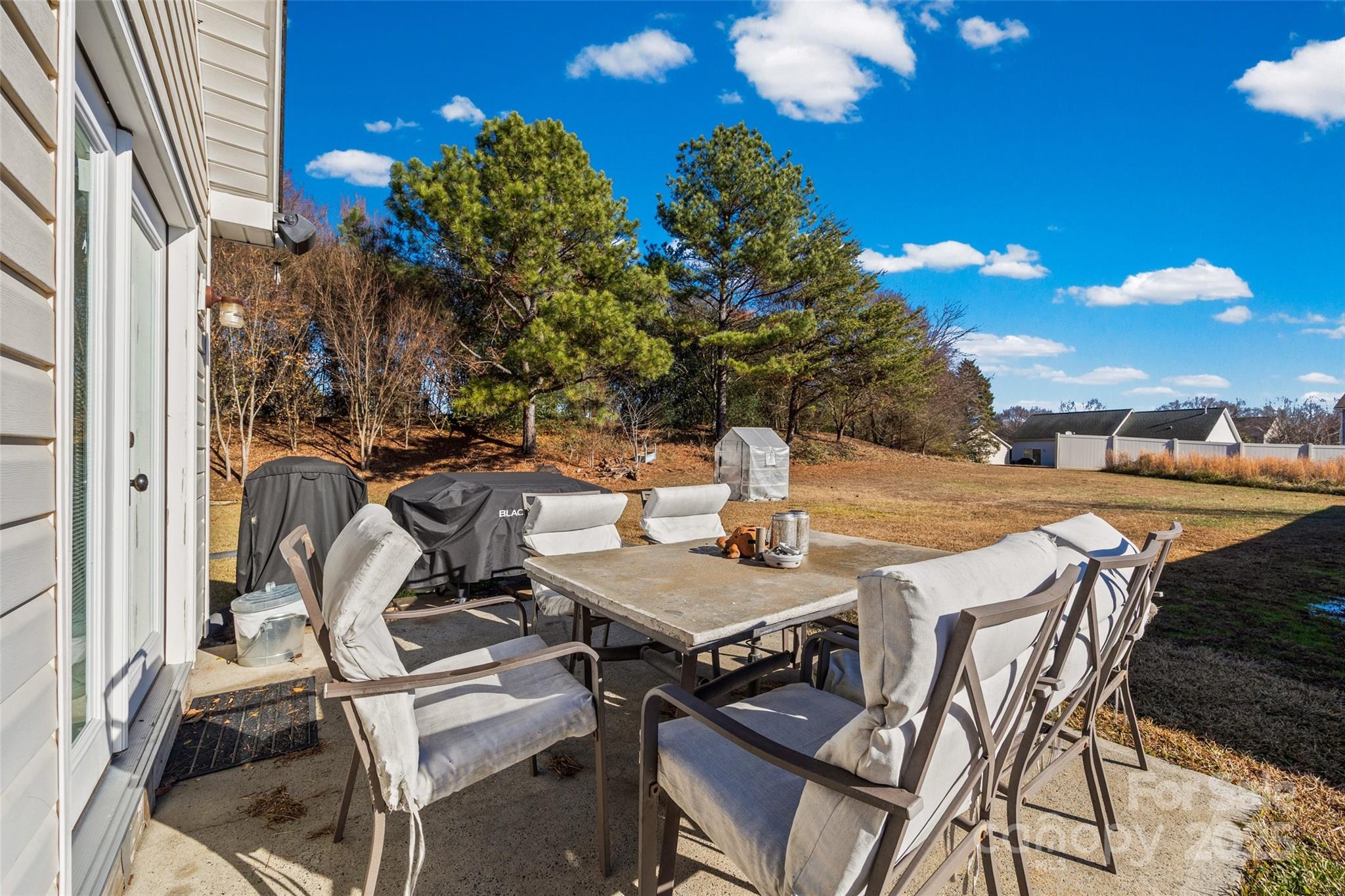 River Oaks - Residential