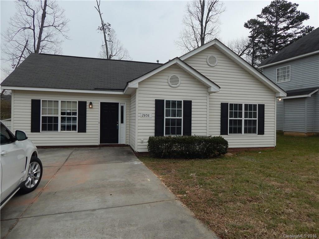 Like new 3 bed 2 bath home in Oneida woods neighborhood. New appliances, light fixtures and flooring. The back yard will be fenced in with a privacy fence