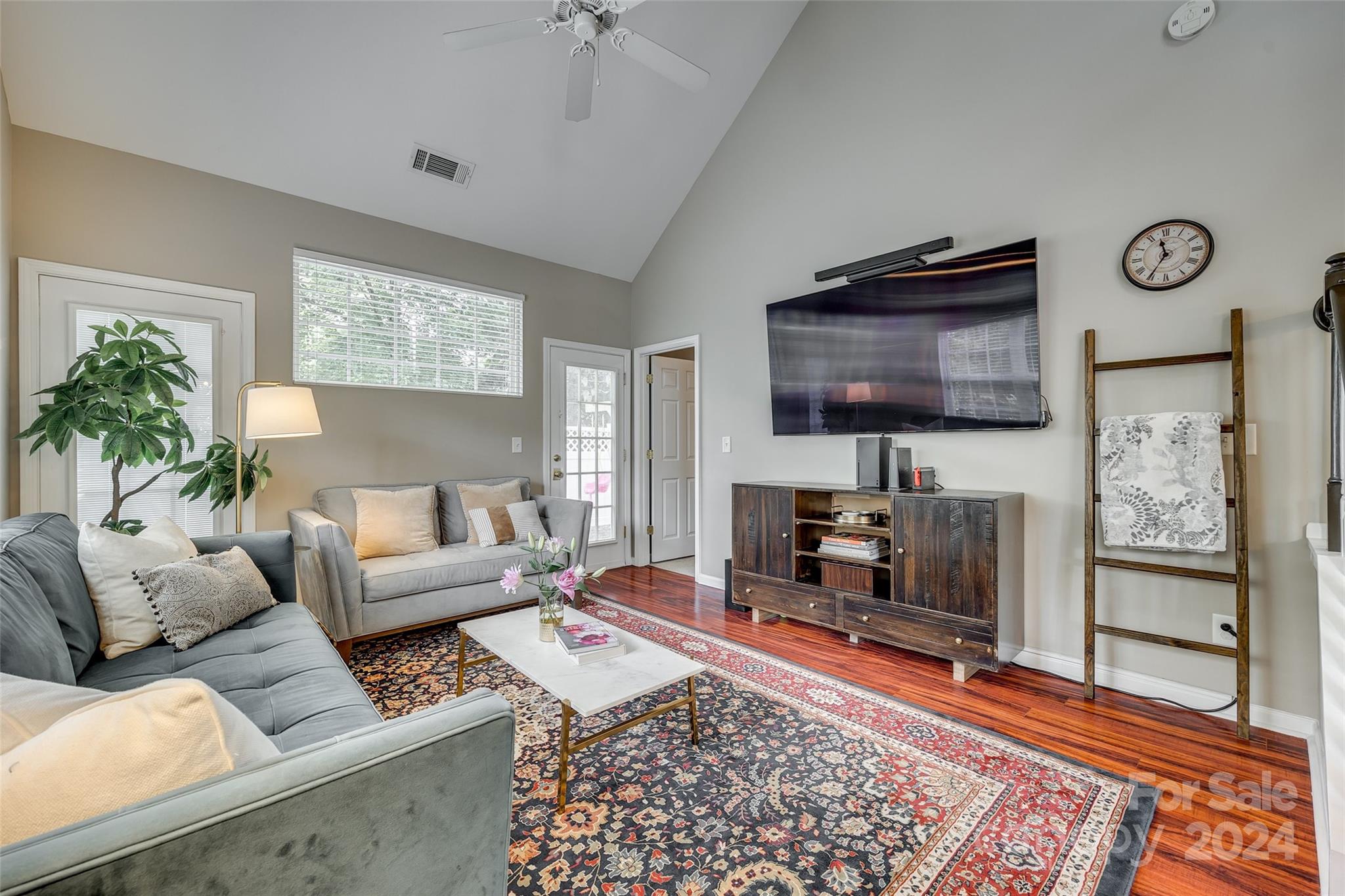 Lexington Commons - Residential
