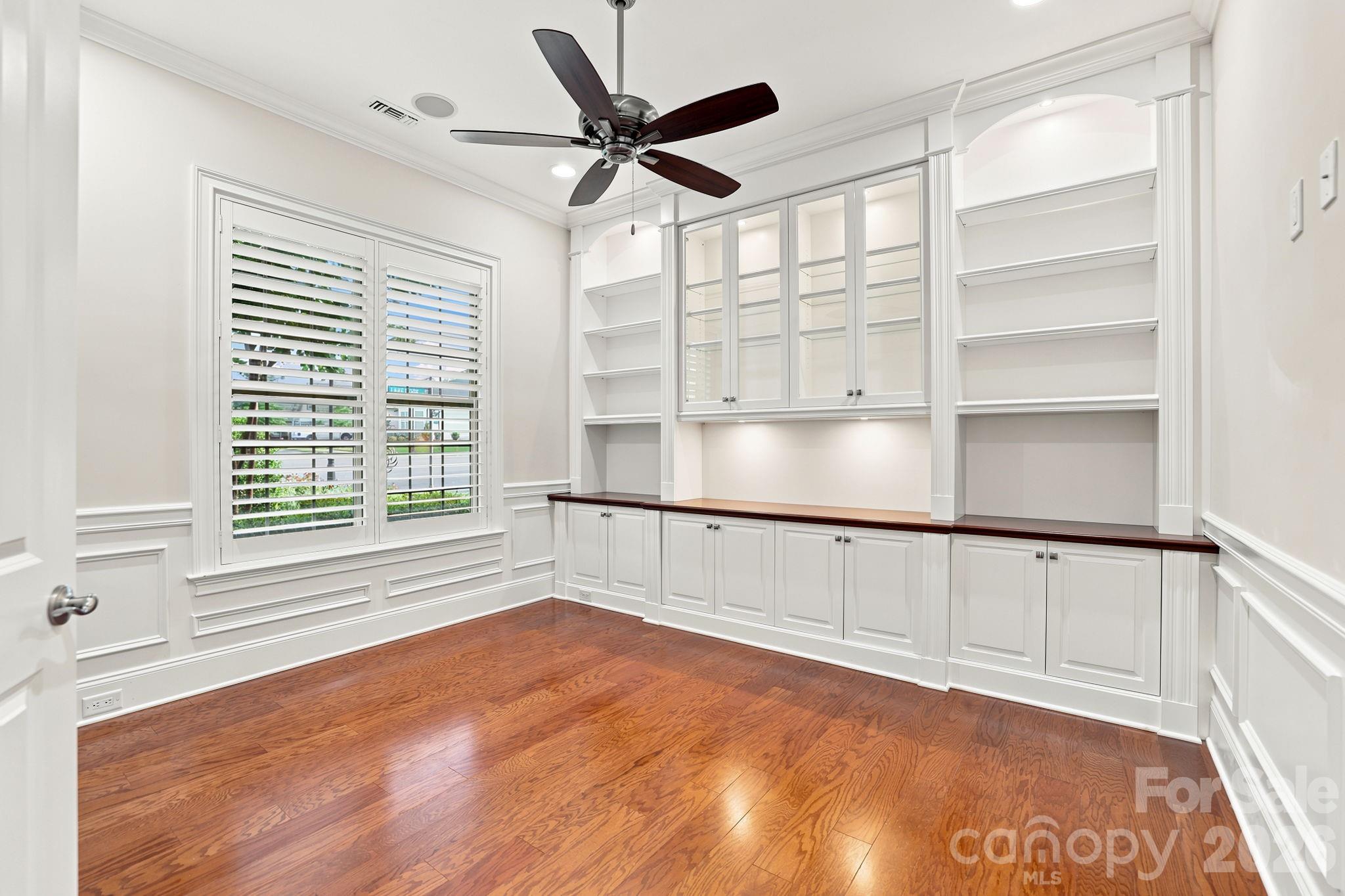 Regency at Palisades - Residential