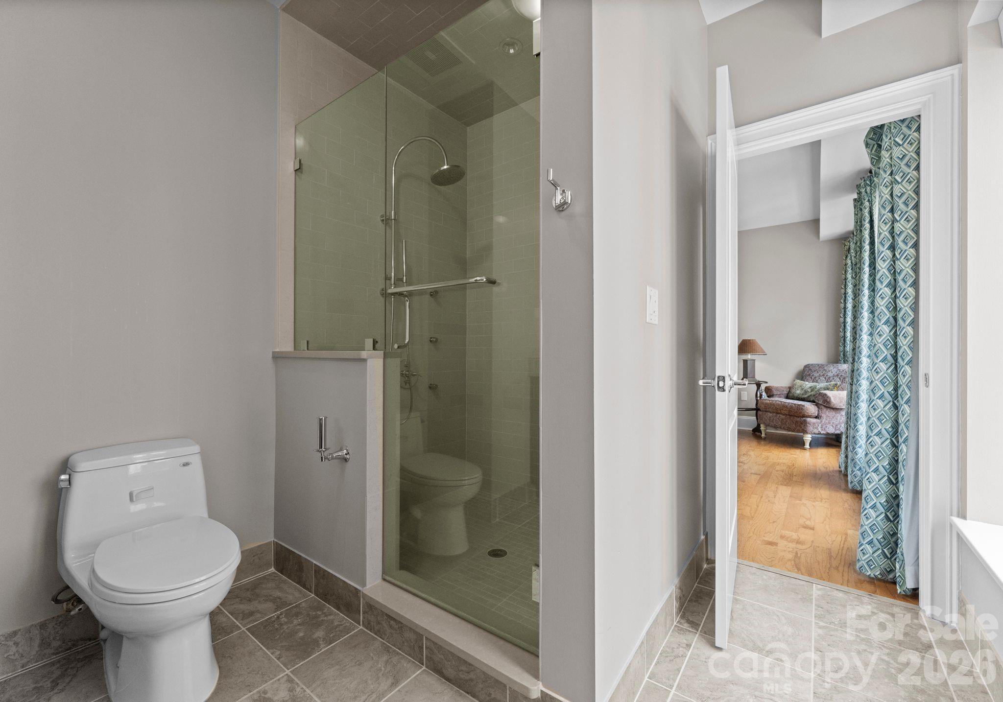 400 North Church - Residential