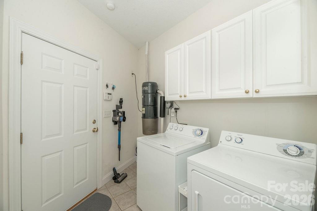 Deerlake Village - Residential