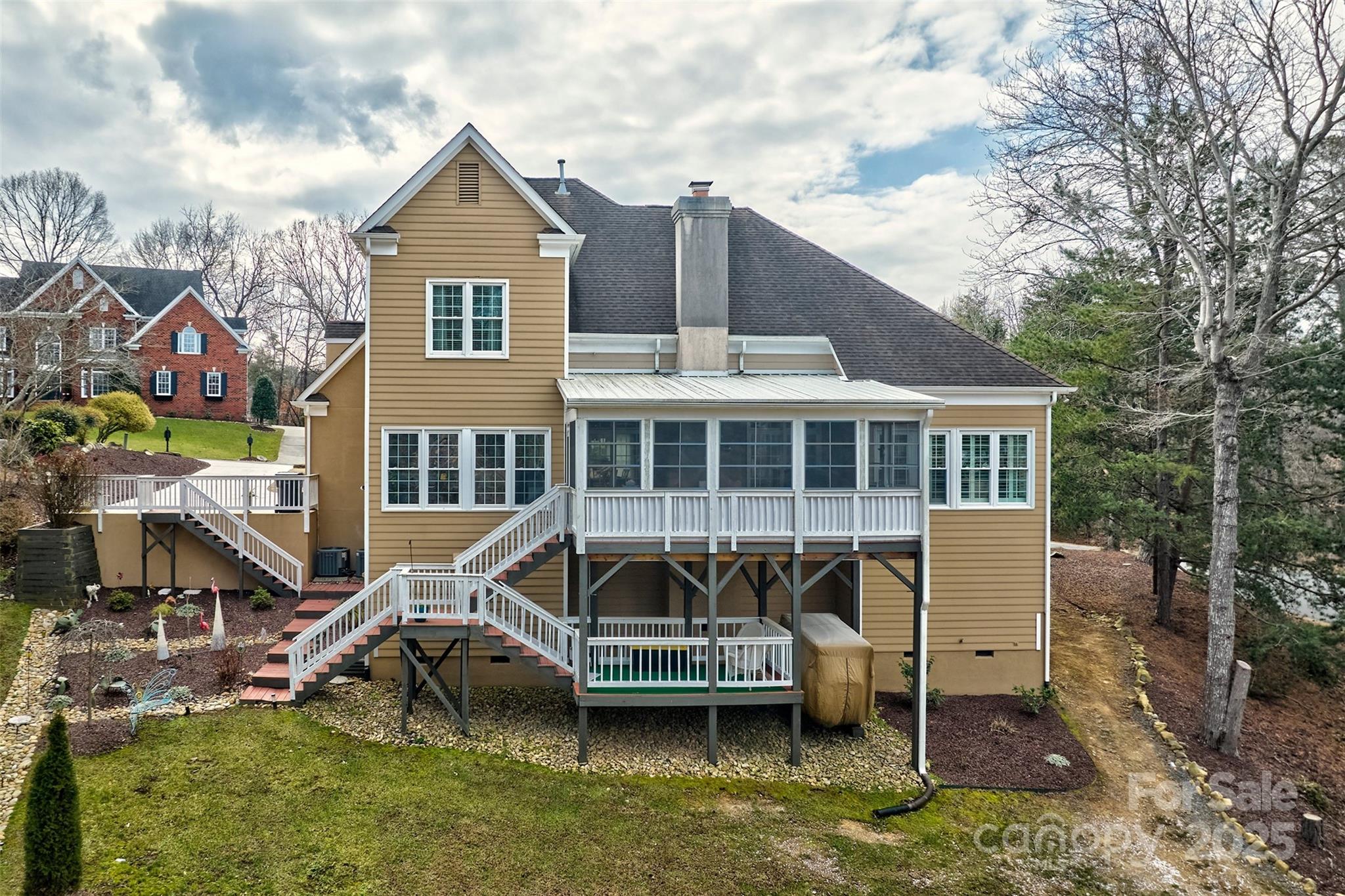 Riverpointe - Residential