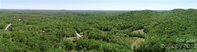 Kings Pinnacle - Land