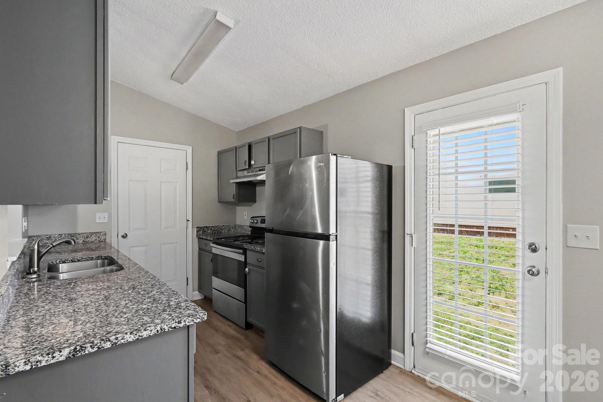 Creekside At Coulwood - Residential