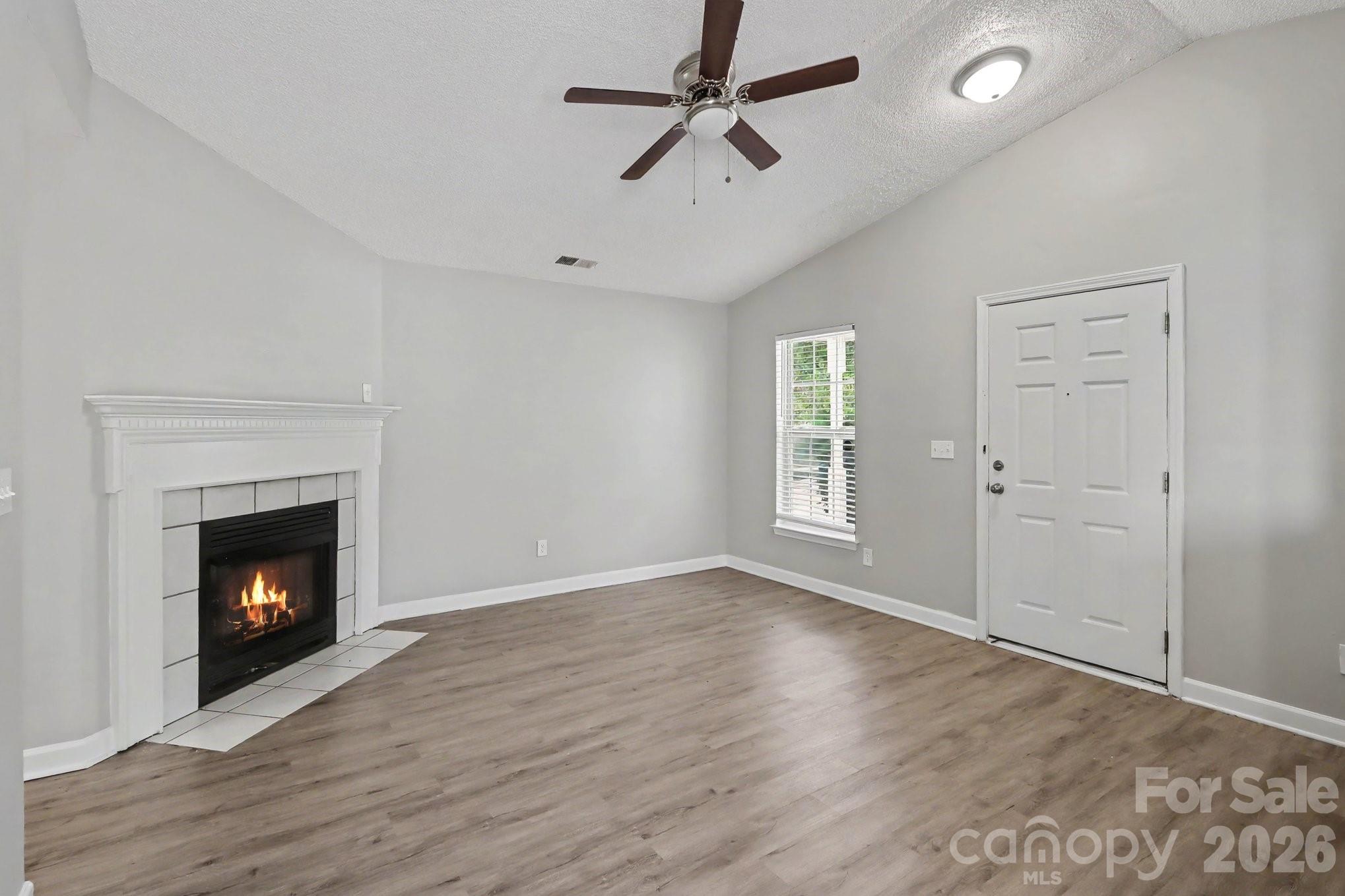 Creekside At Coulwood - Residential