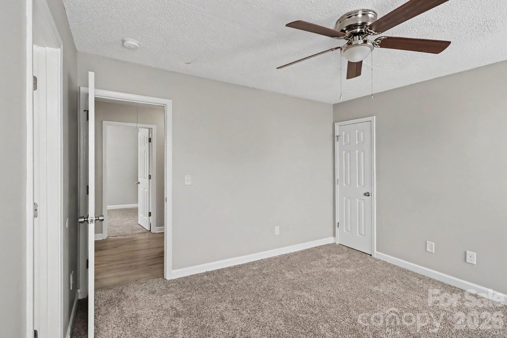 Creekside At Coulwood - Residential