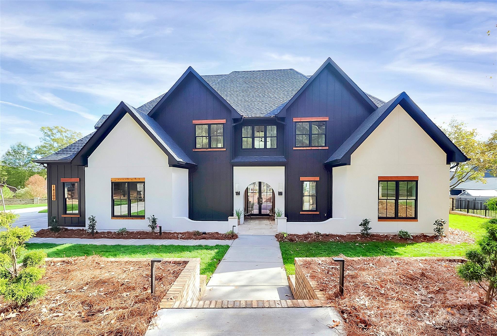 Point Largo - Residential