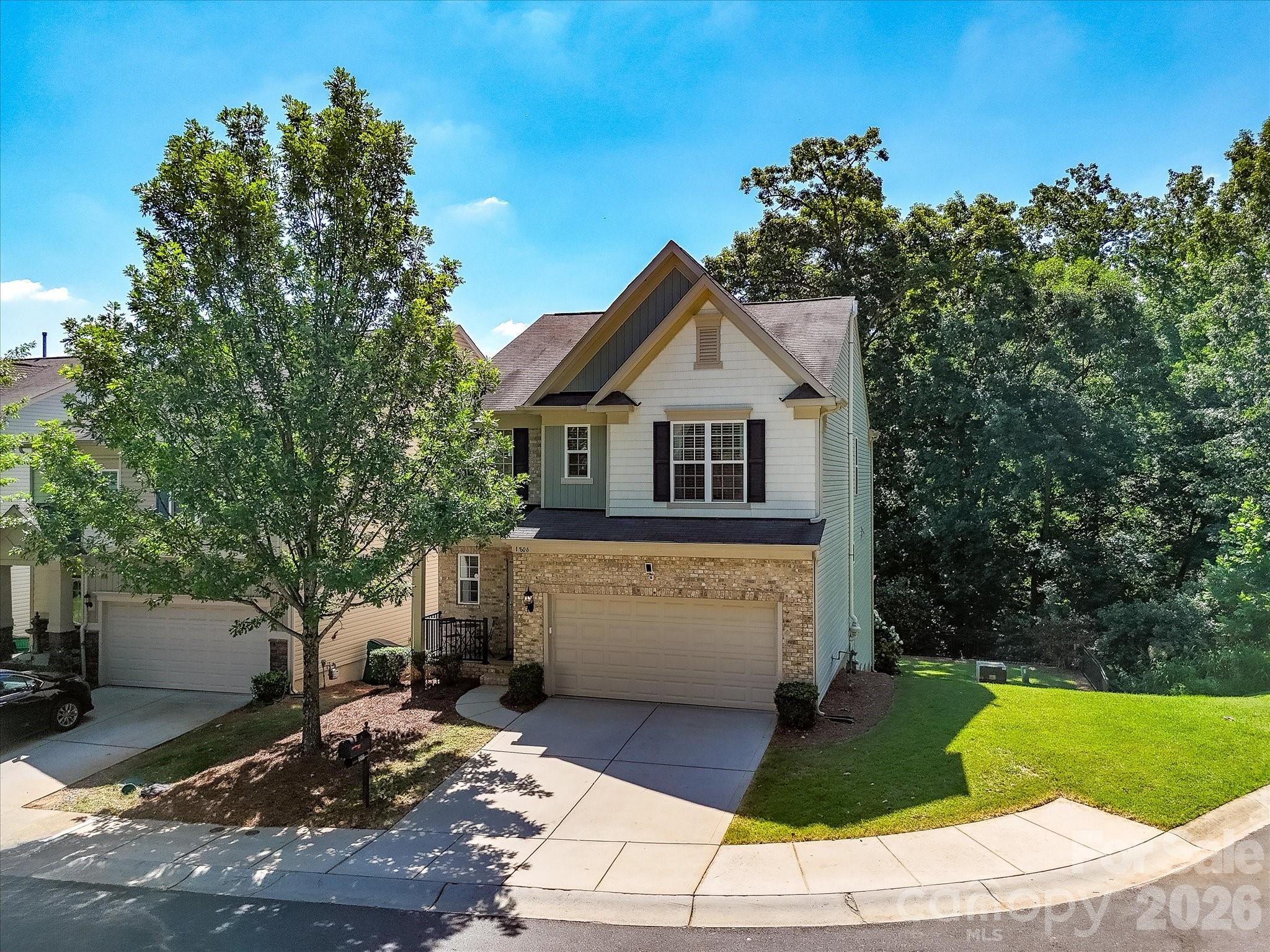 Park South Station - Residential