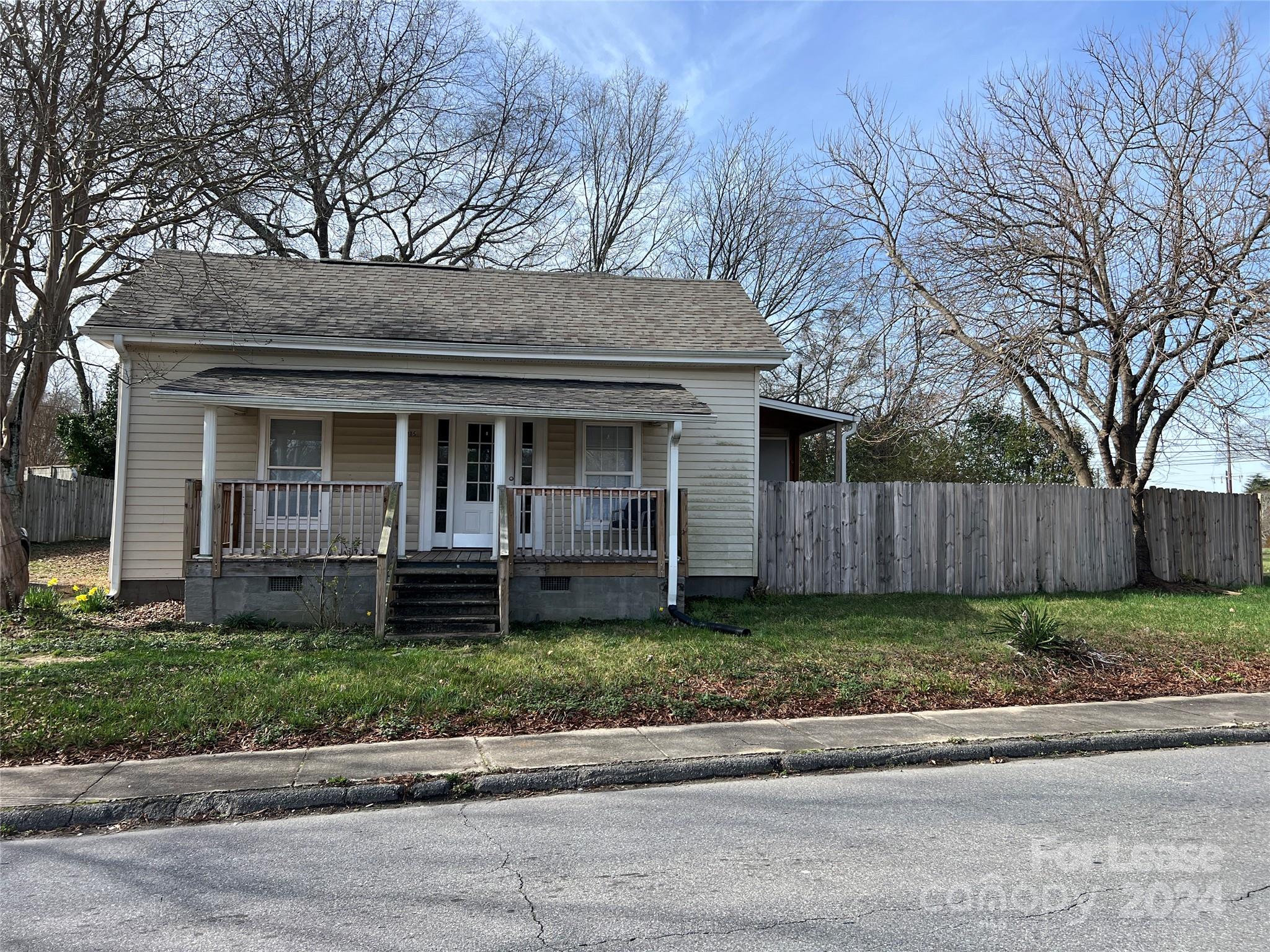 Great 3 bedroom 2 bath home in Grover! This home has been updated with neutral paint and flooring, remodeled bathrooms, and stainless steel appliances in the kitchen. Home features a partially fenced side and back yard. This is a must see house. *Pets are conditional and up to the owner's discretion with a $350 non-refundable per pet fee.