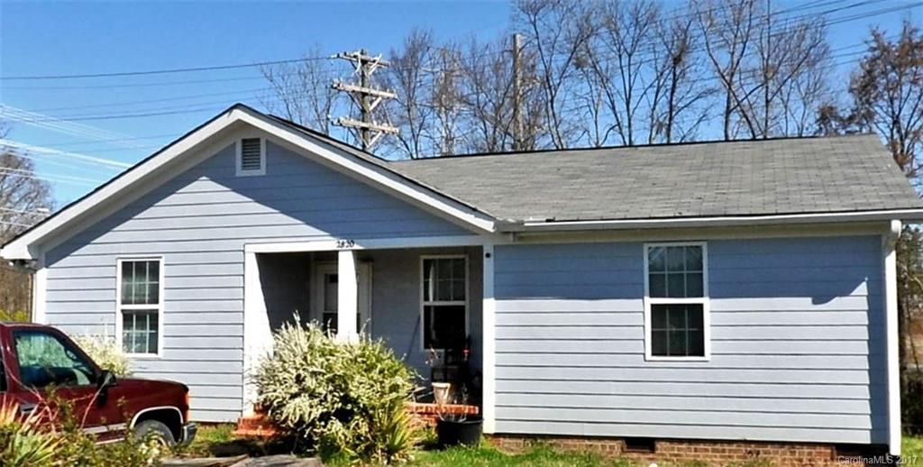Great investment or starter home opportunity! Cute ranch with quick access to I85, I77, and I485. Tenant Occupied. Do not disturb tenants. Lease is month to month. Property is part of trust and sold as is. No showings until after 2/7/17. Seller will consider package offer with neighboring properties at 2828 Bellhaven Circle, 9901 Bellhaven Blvd (land), and 2824 Bellhaven Circle (land). Remodeled 2010.  Call listing agent for info.